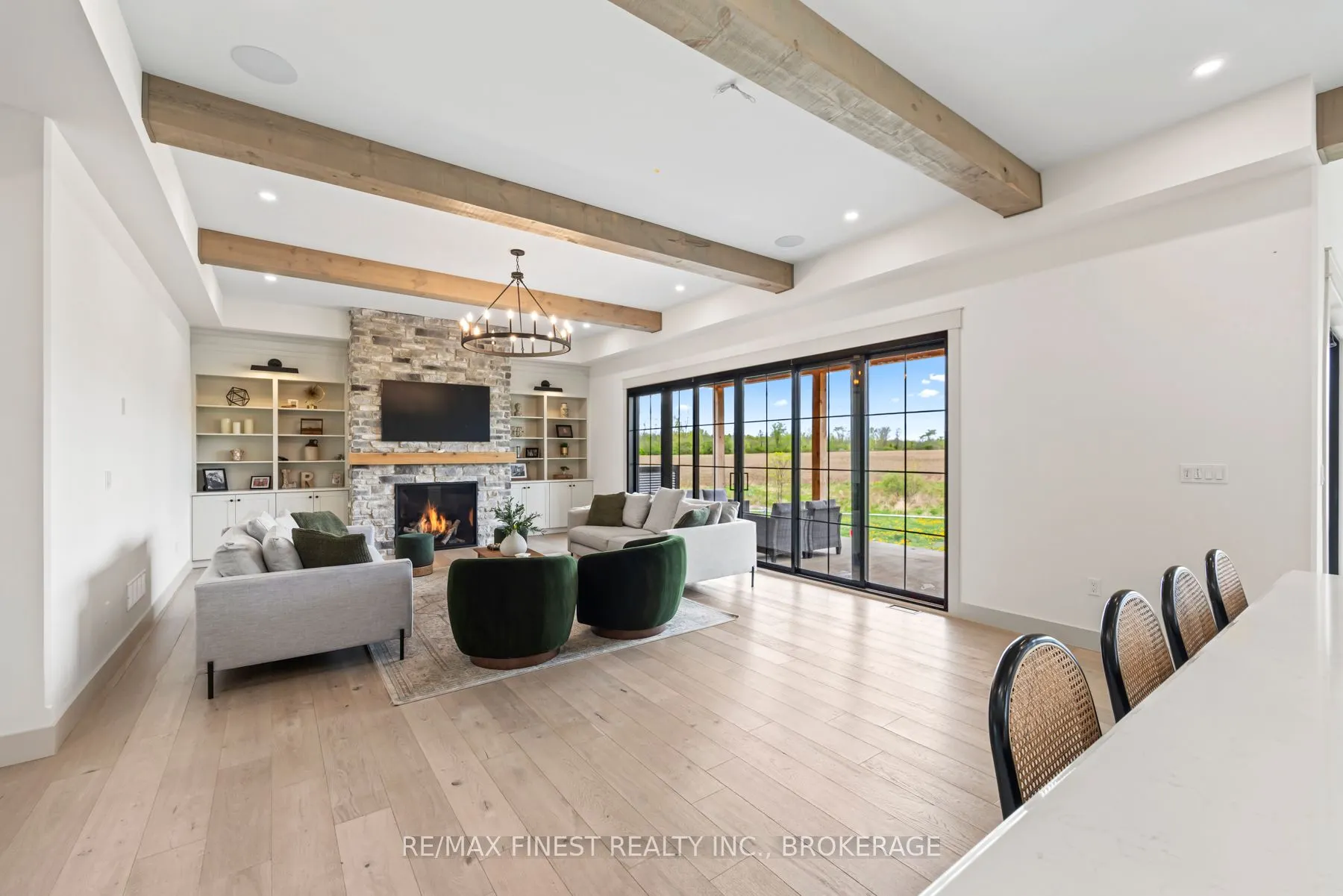 848 Windermere Drive
