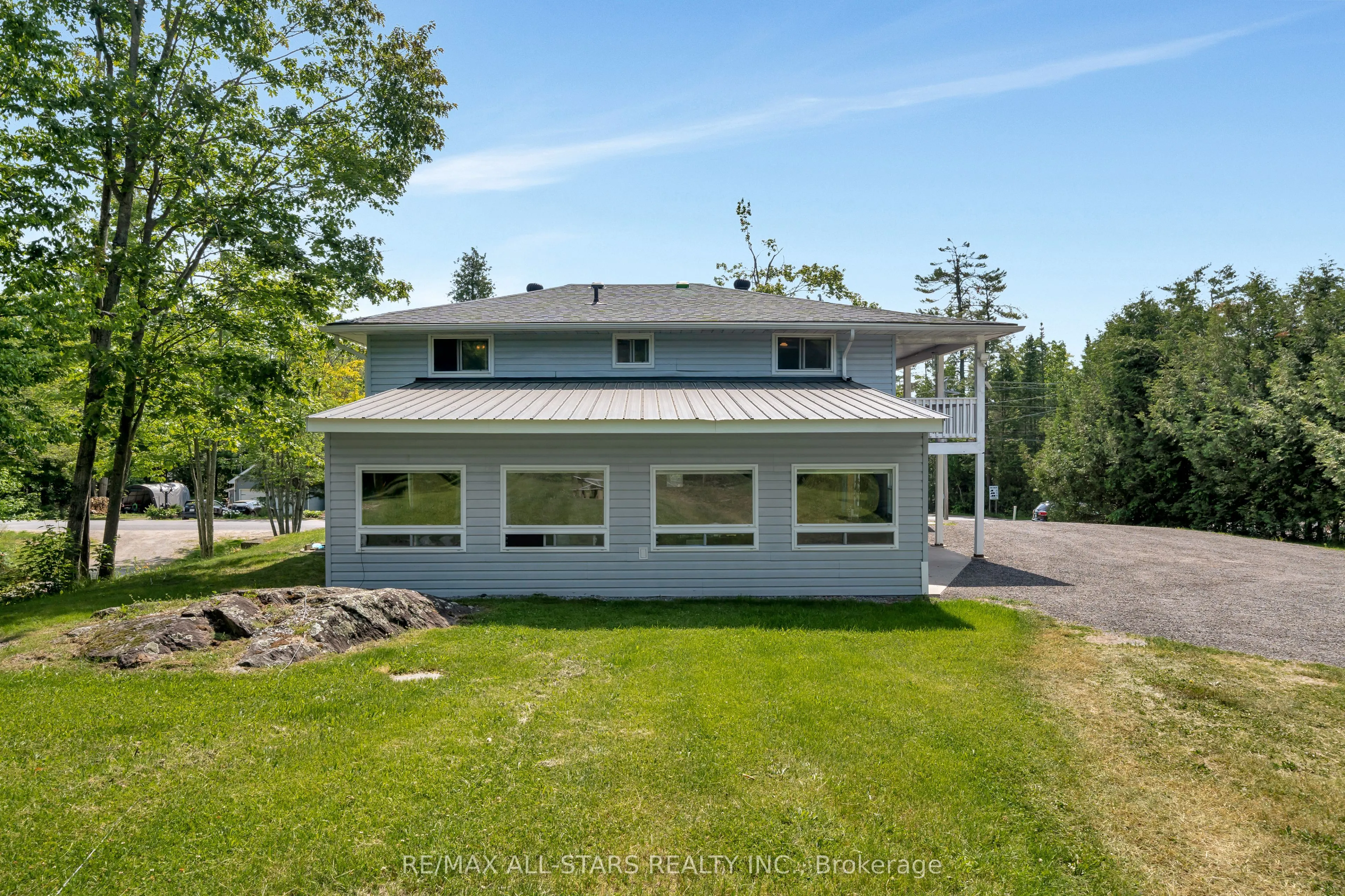 394 Kennedy Drive