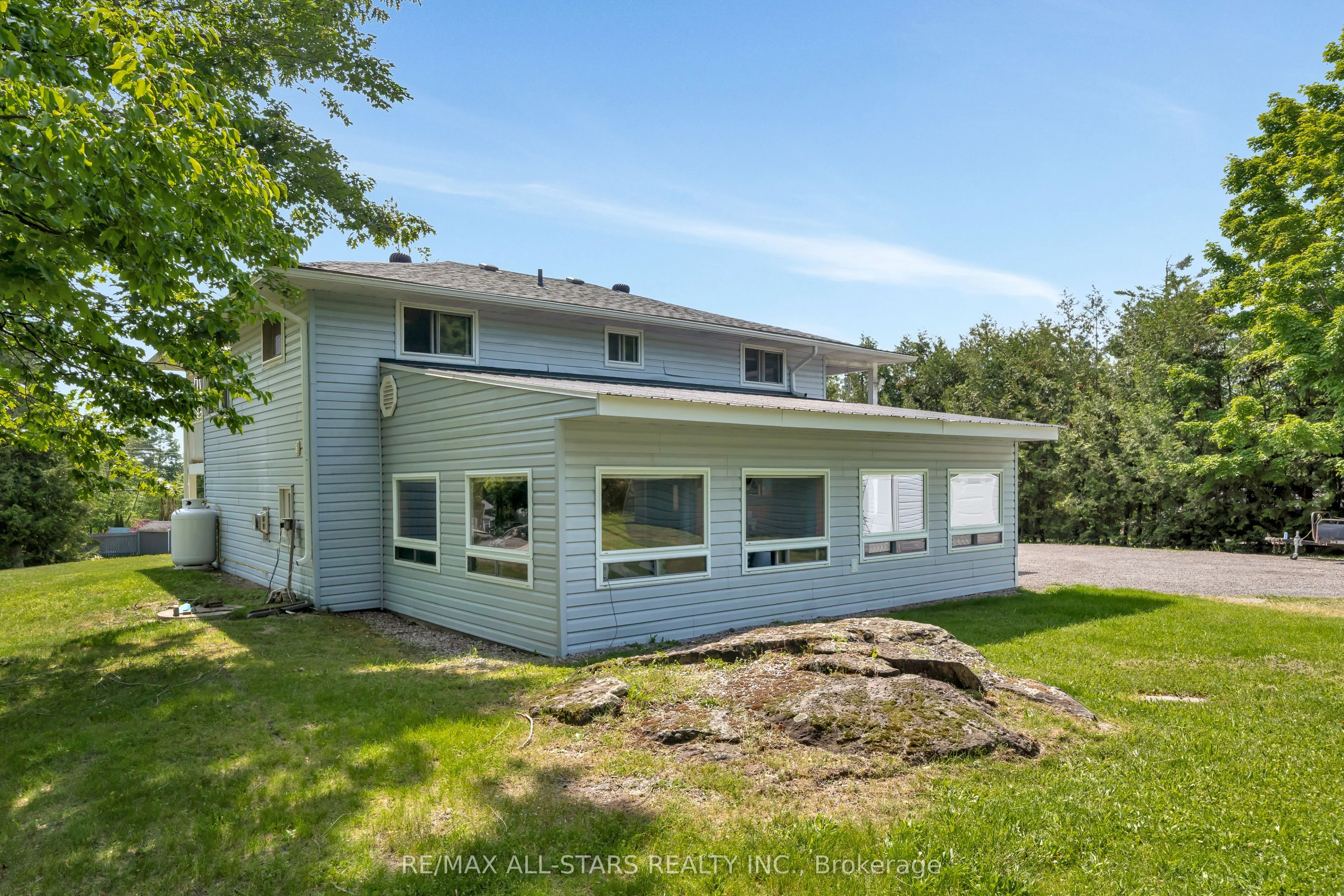 394 Kennedy Drive