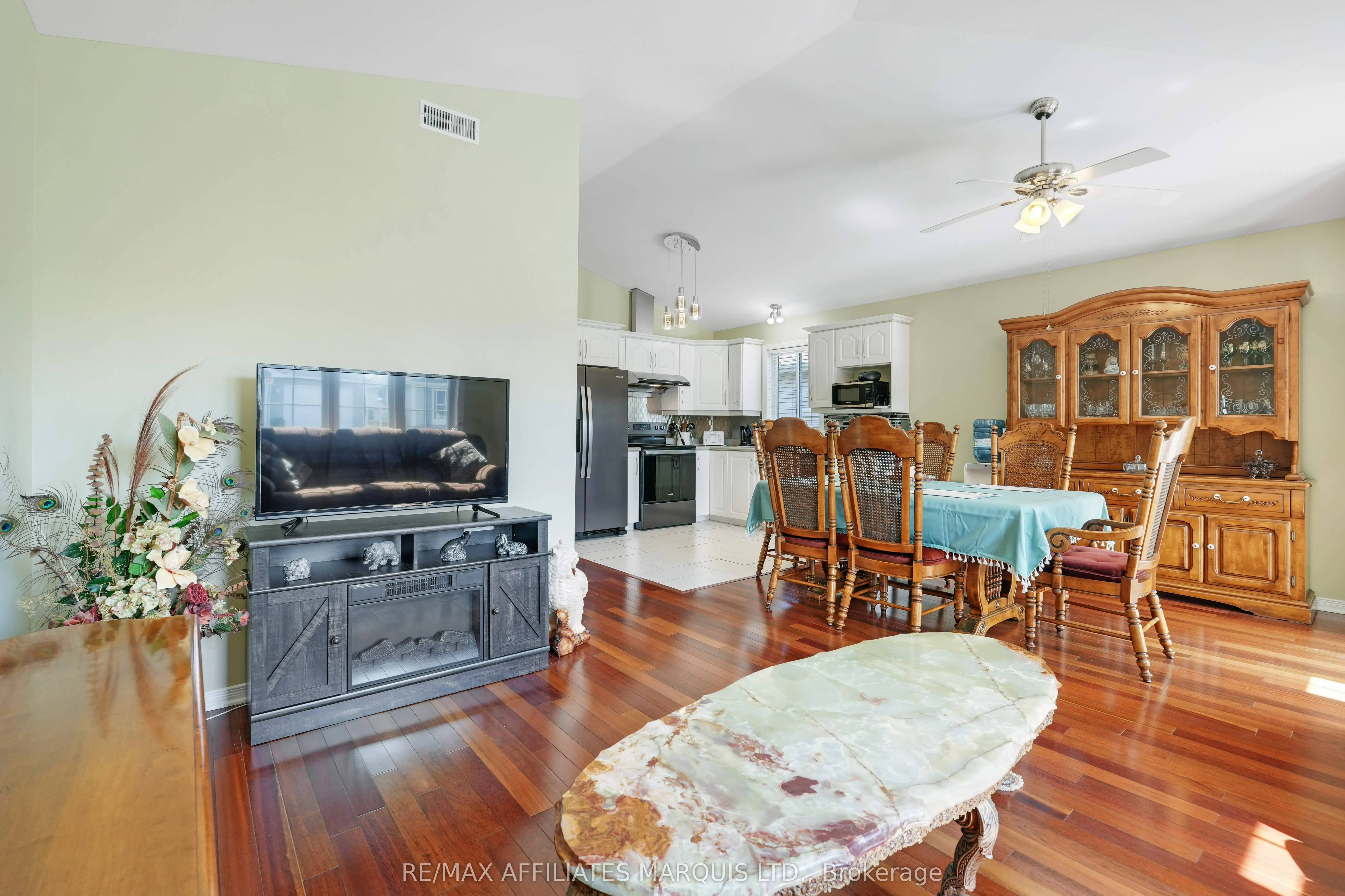 1518 Frank Court