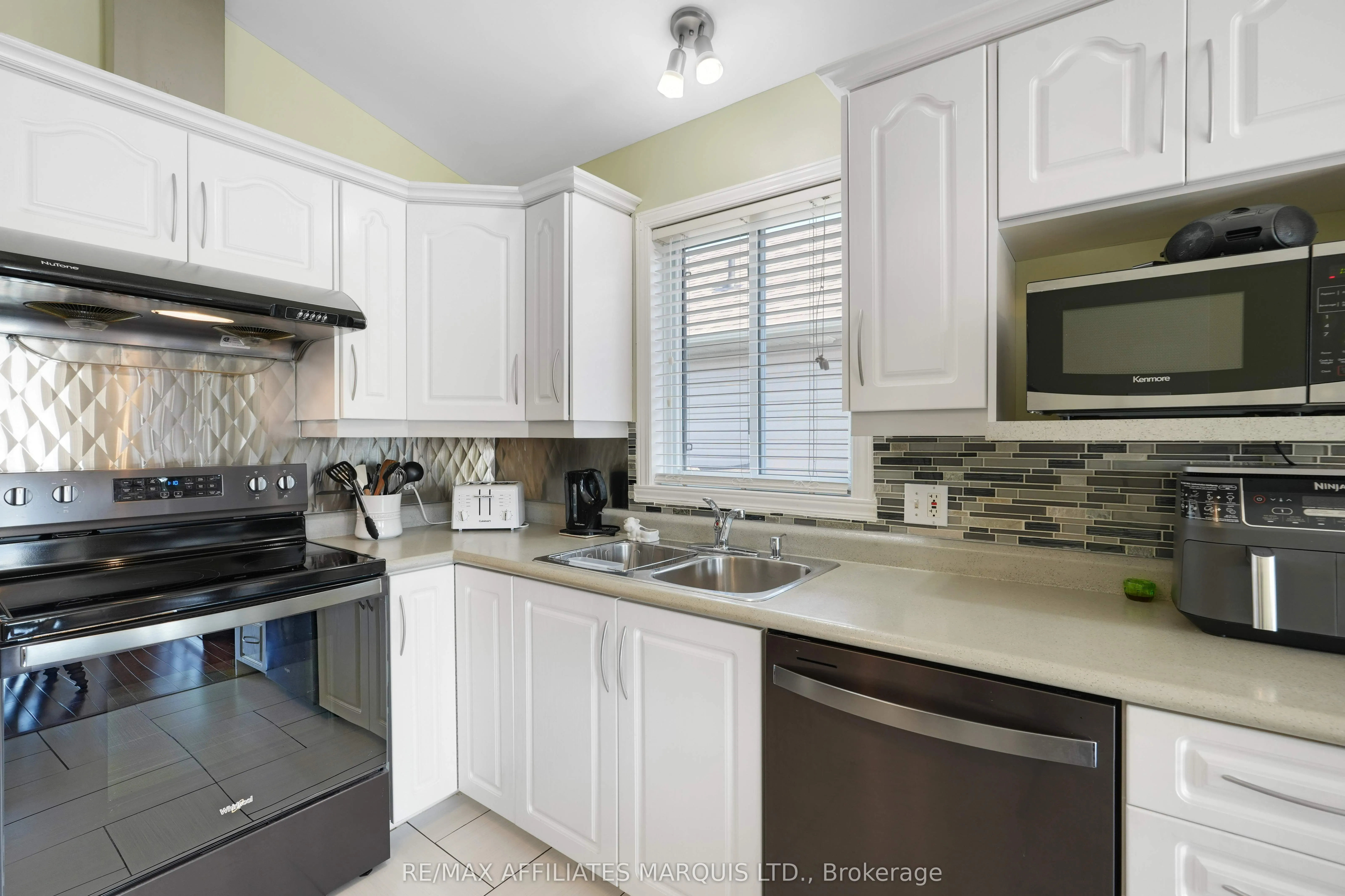 1518 Frank Court