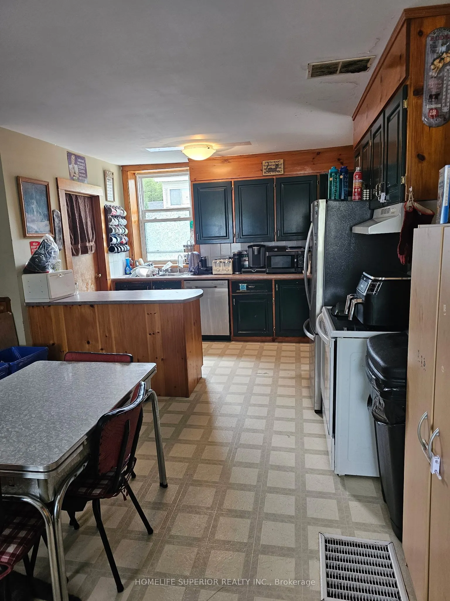 98 Paul Drive
