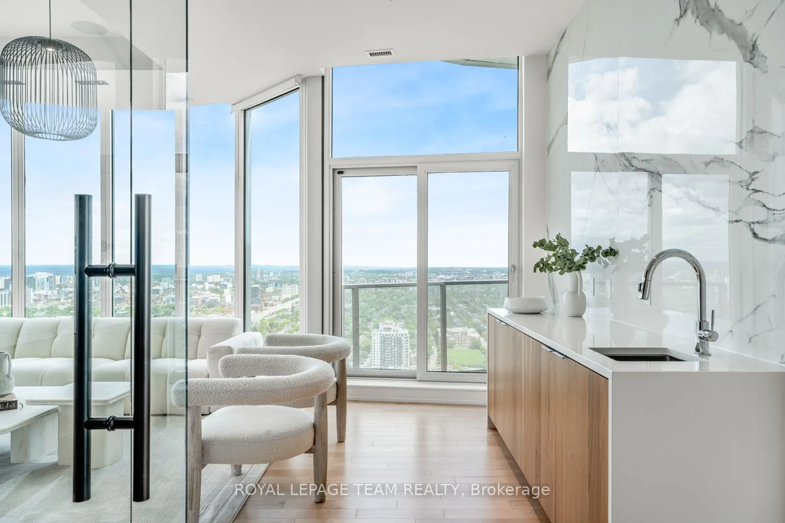 805 Carling Avenue, #4502