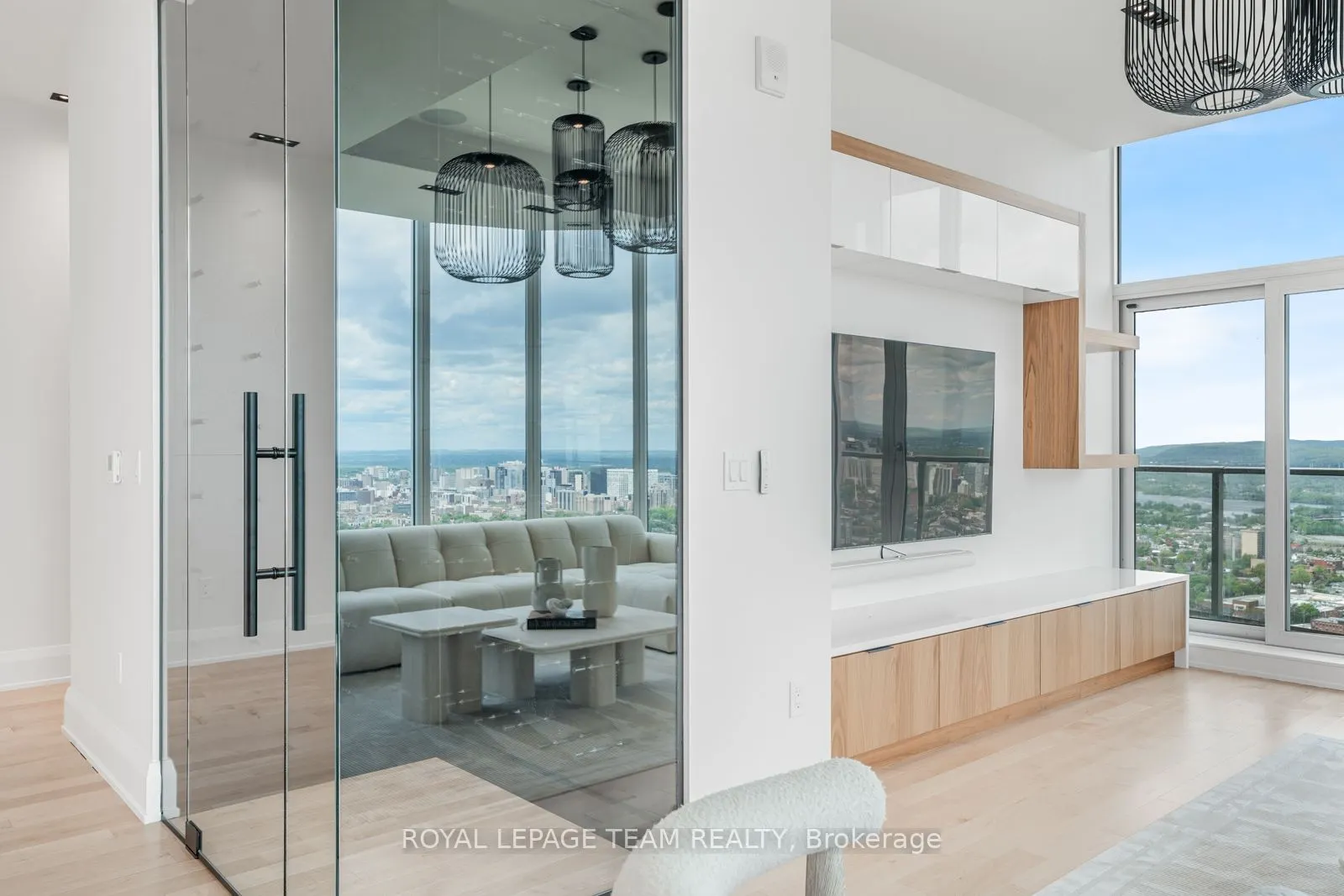 805 Carling Avenue, #4502