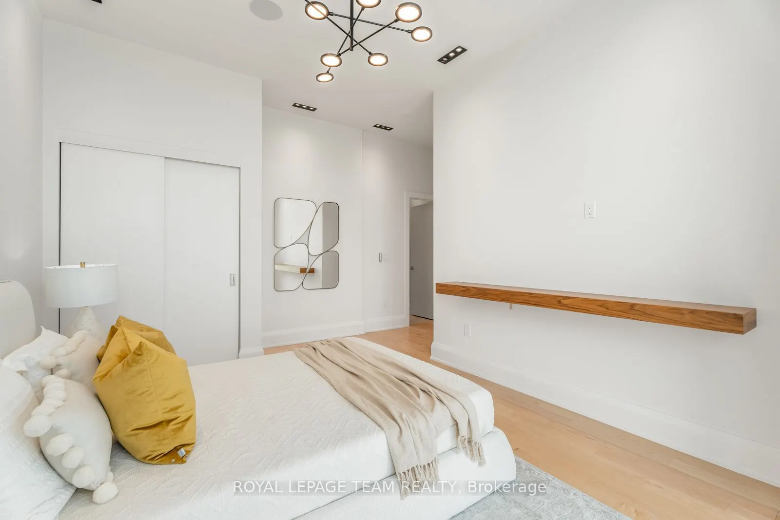 805 Carling Avenue, #4502
