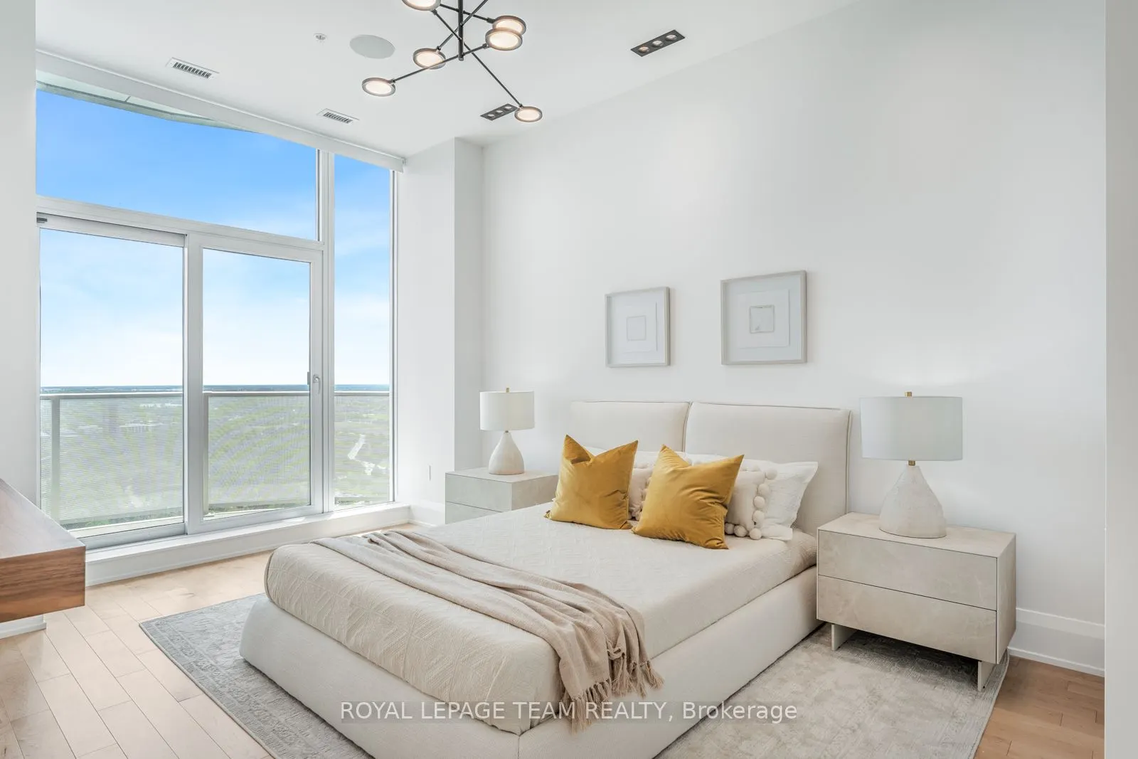 805 Carling Avenue, #4502