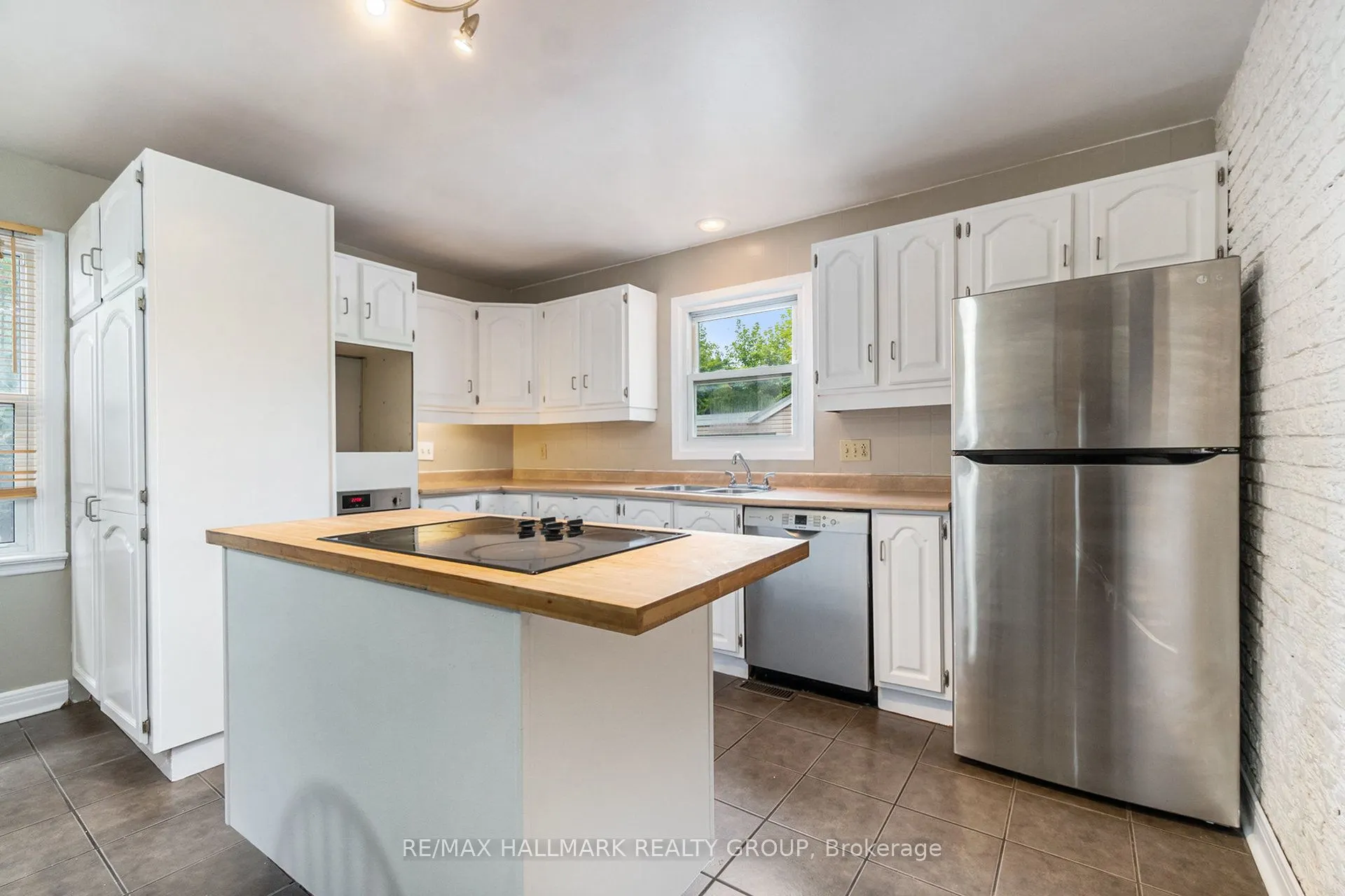 426 Blake Boulevard, #1