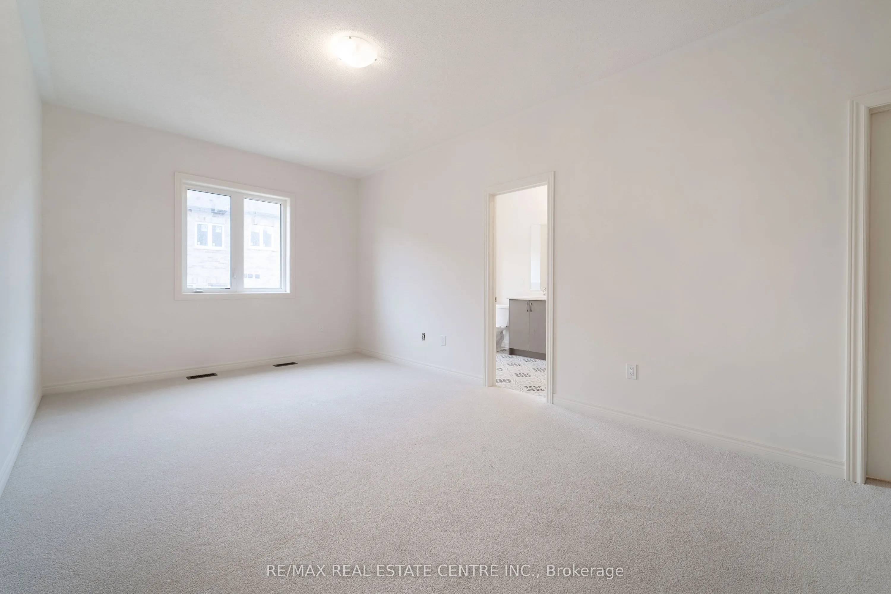 16 Lidstone Street