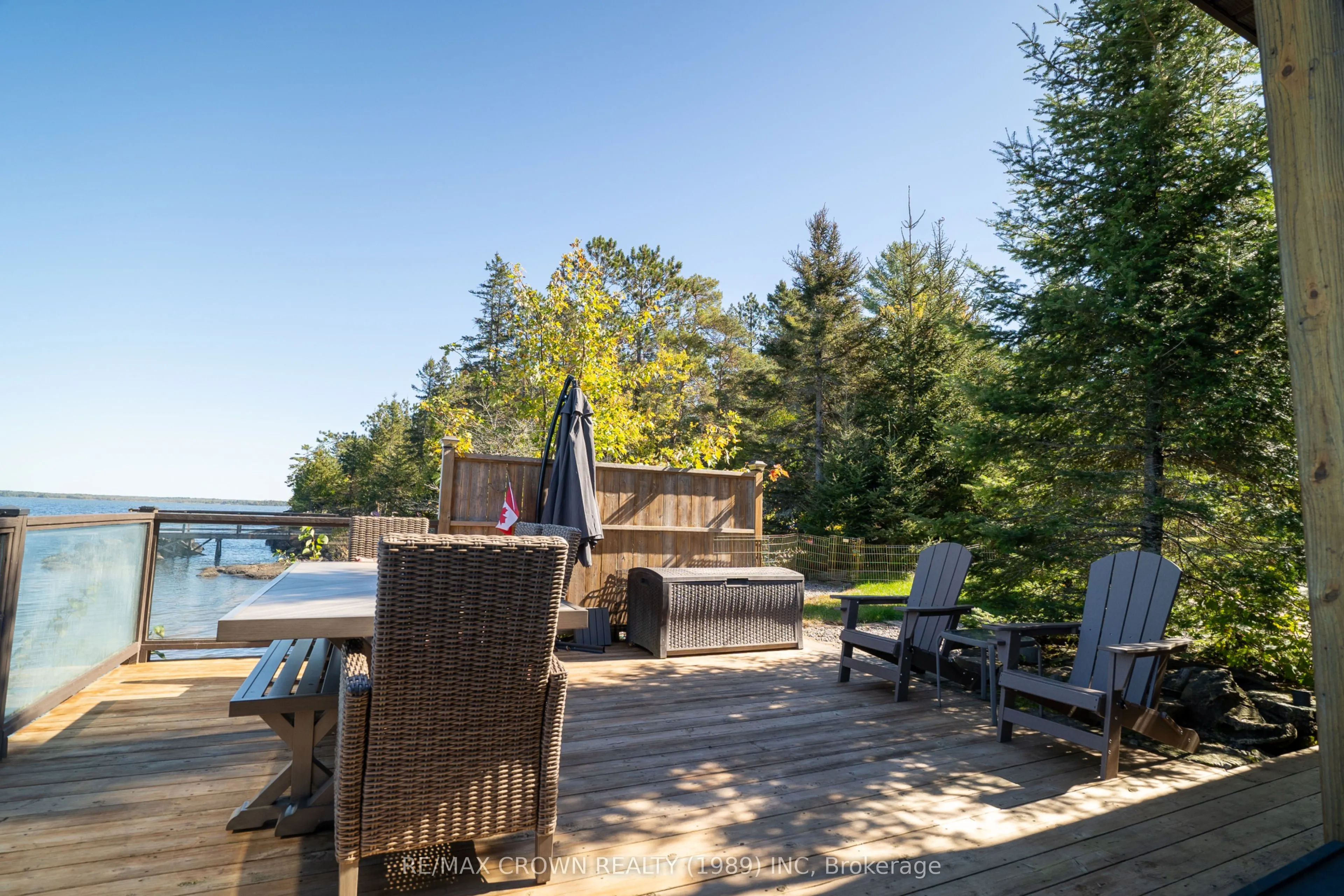 260 Birchgrove Drive E