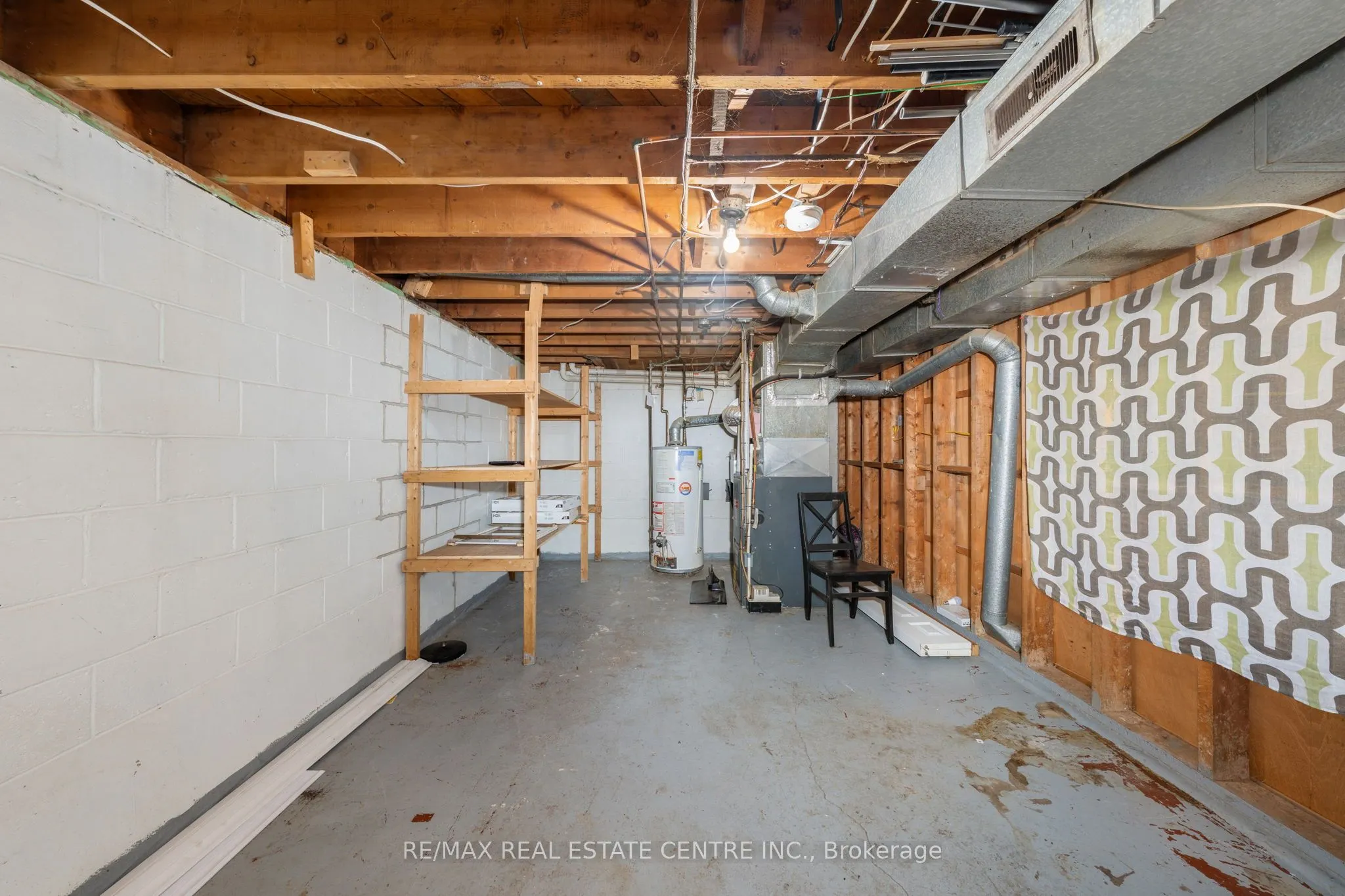 601 Hollywood Place