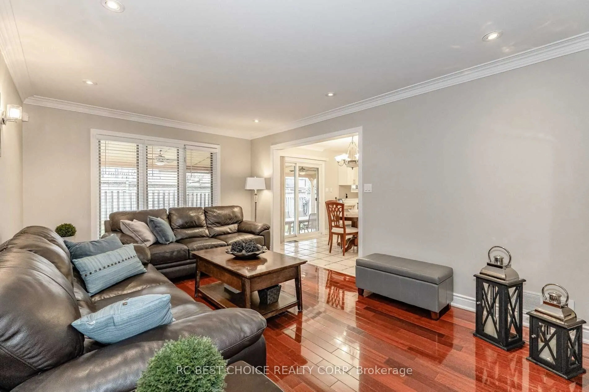 50 Pelham Drive