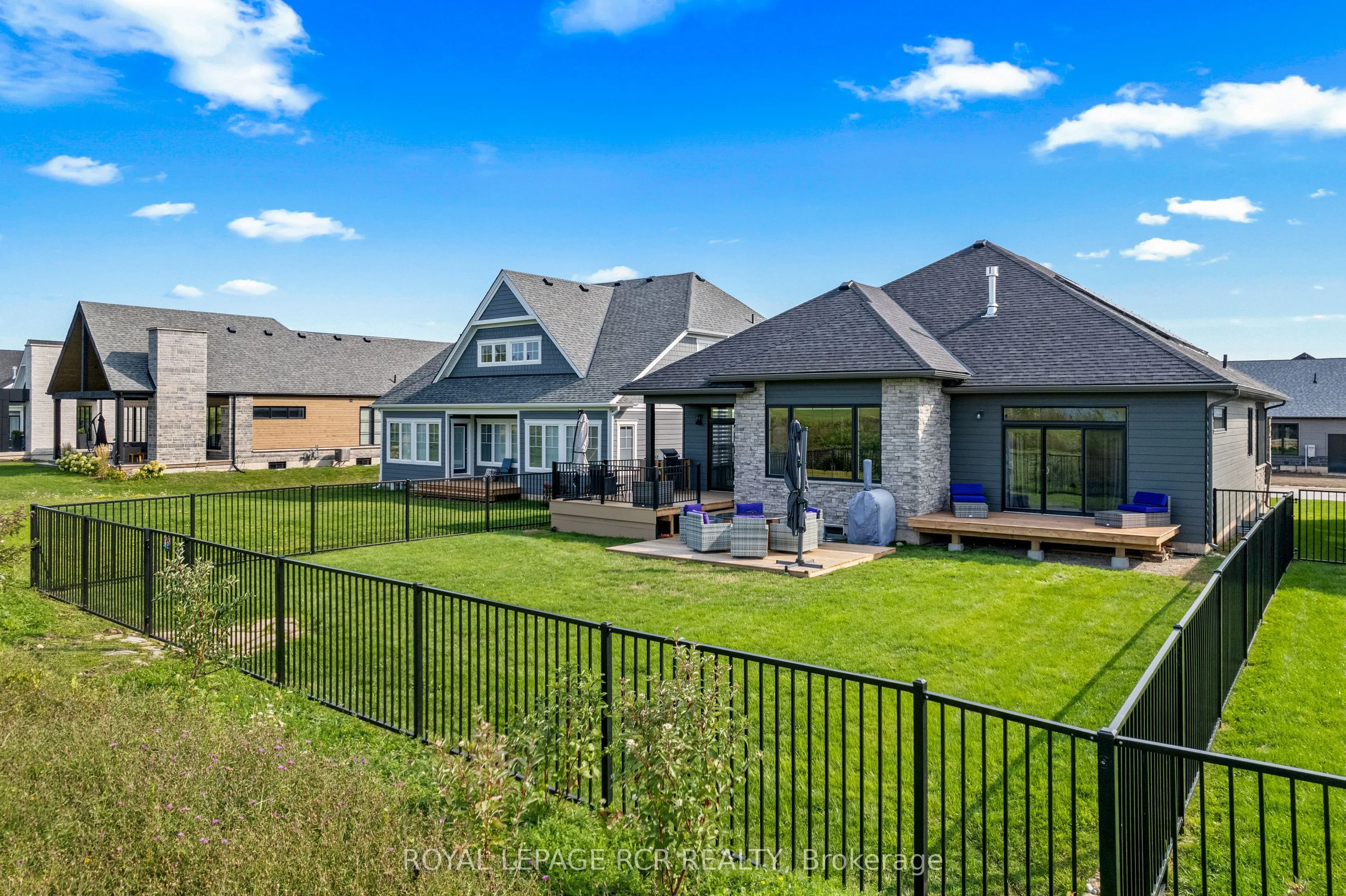 232 Snowberry Lane