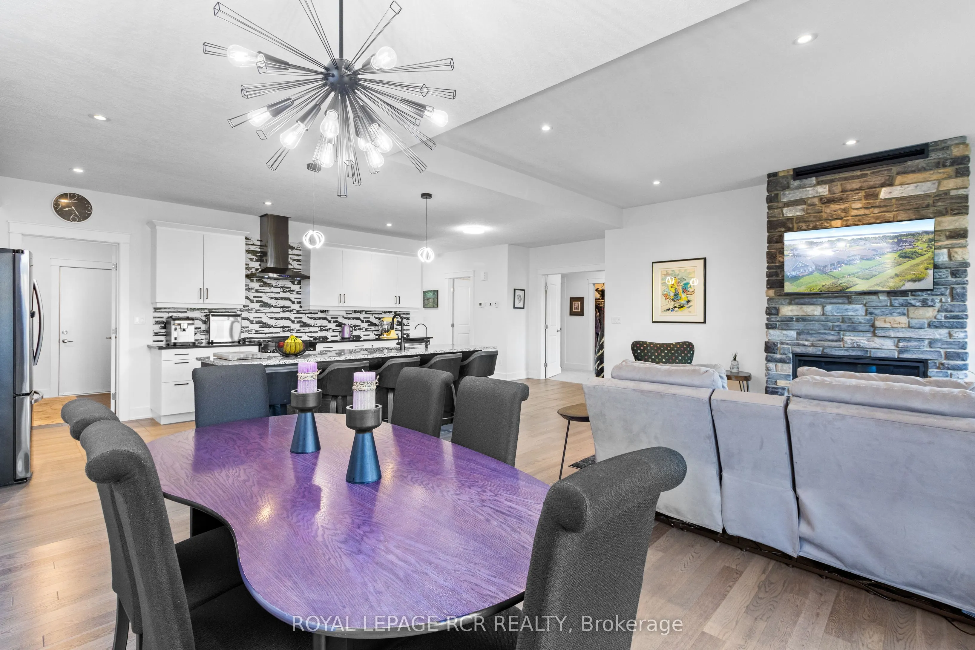 232 Snowberry Lane