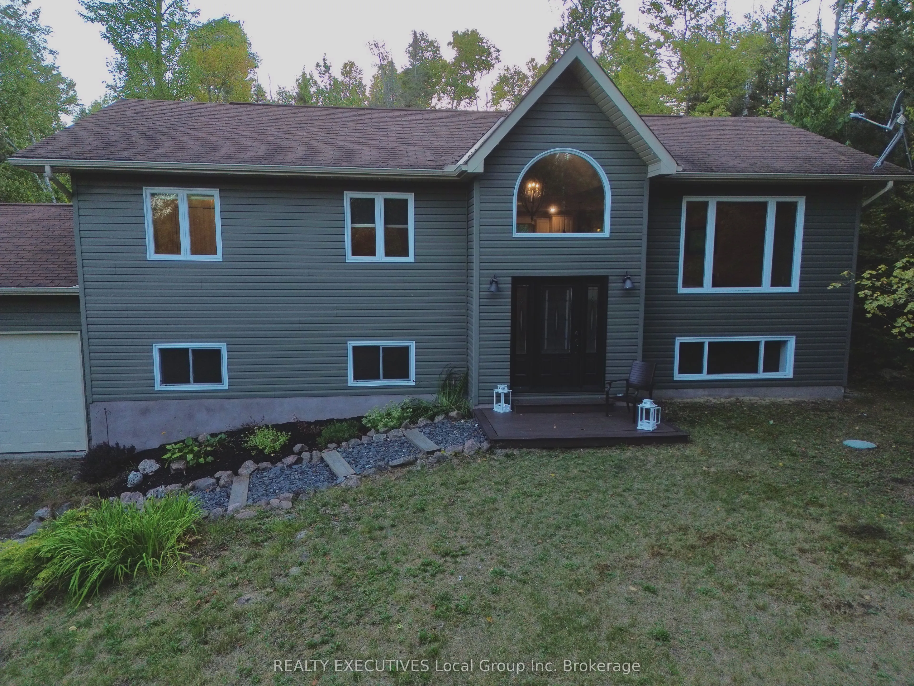581 Ouellette Road