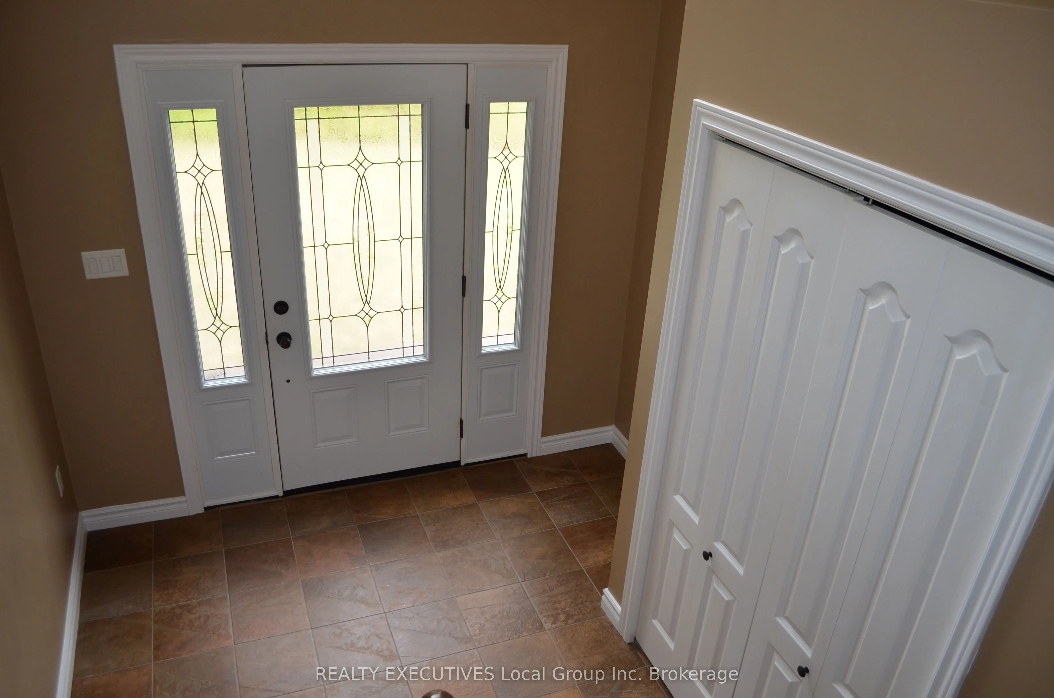 581 Ouellette Road