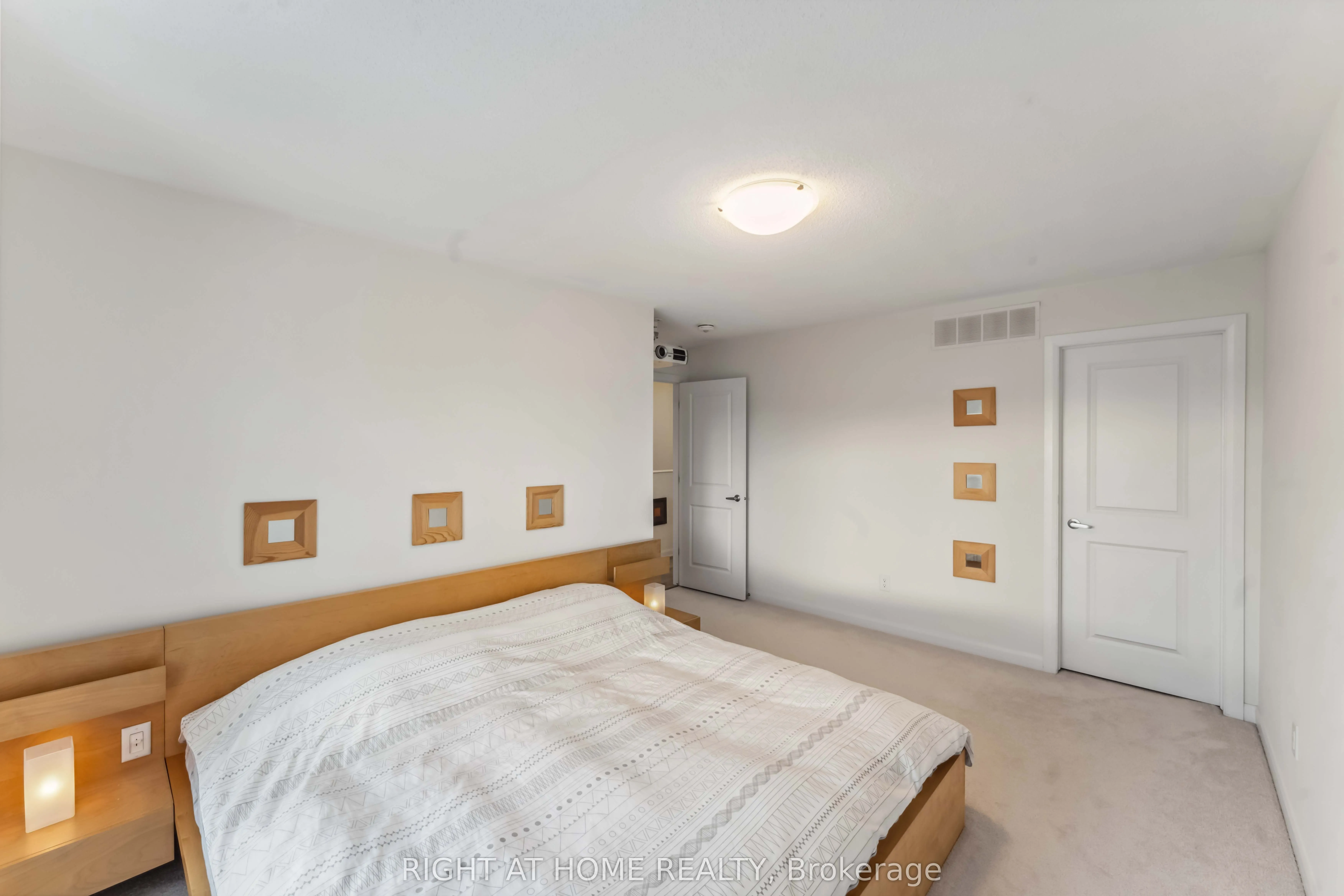 167 Attwell Private