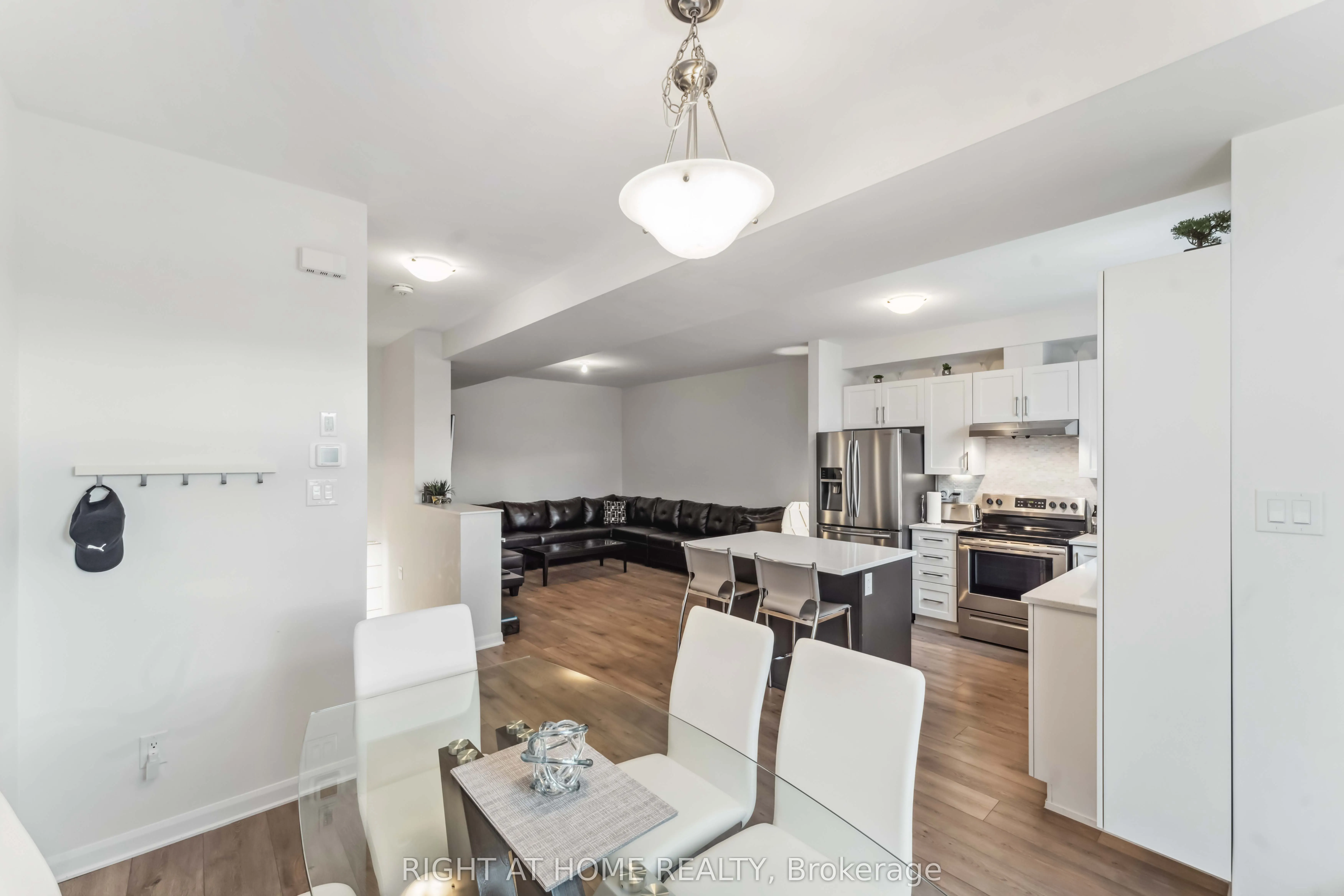 167 Attwell Private