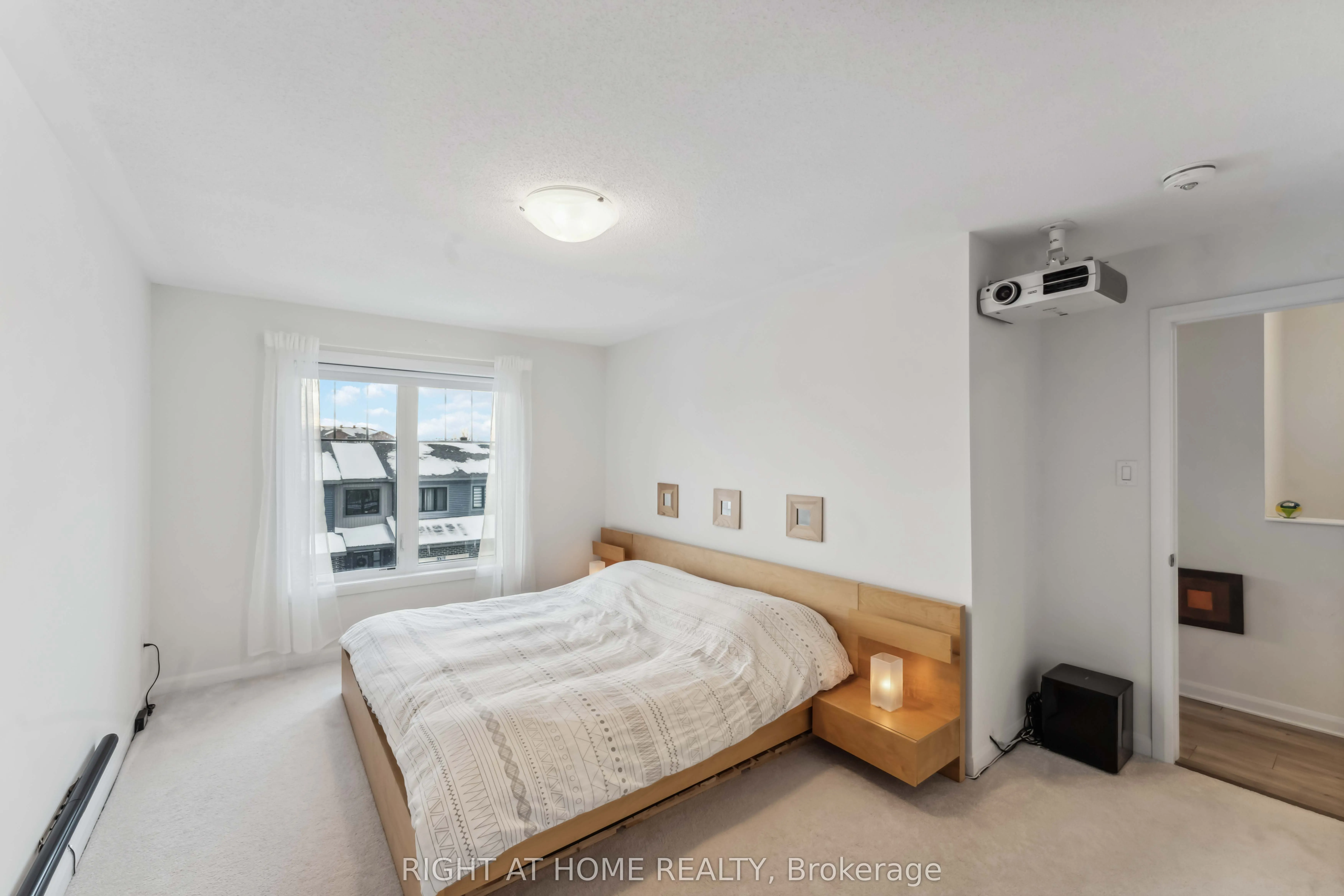 167 Attwell Private