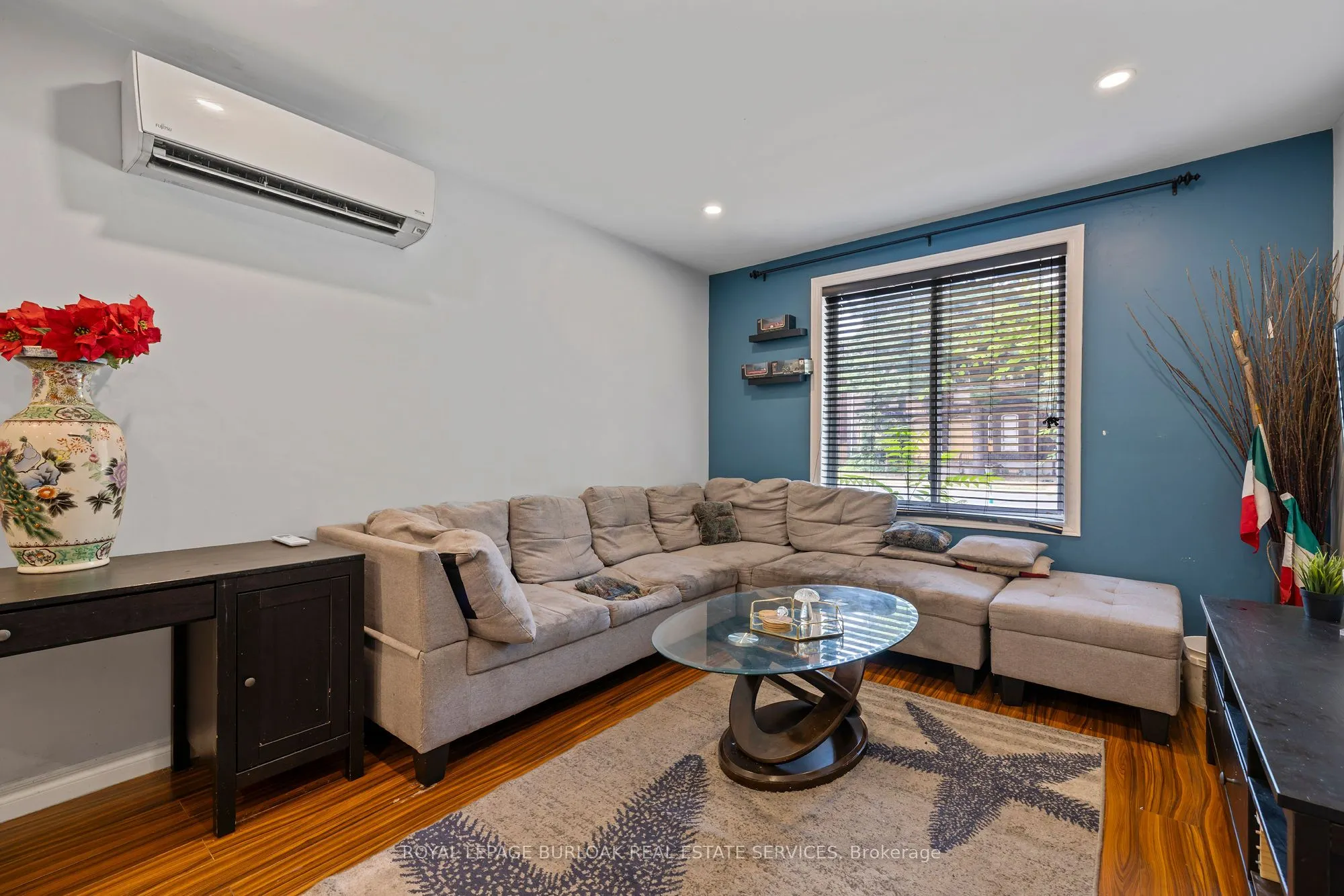 28 Victoria Avenue N, #104