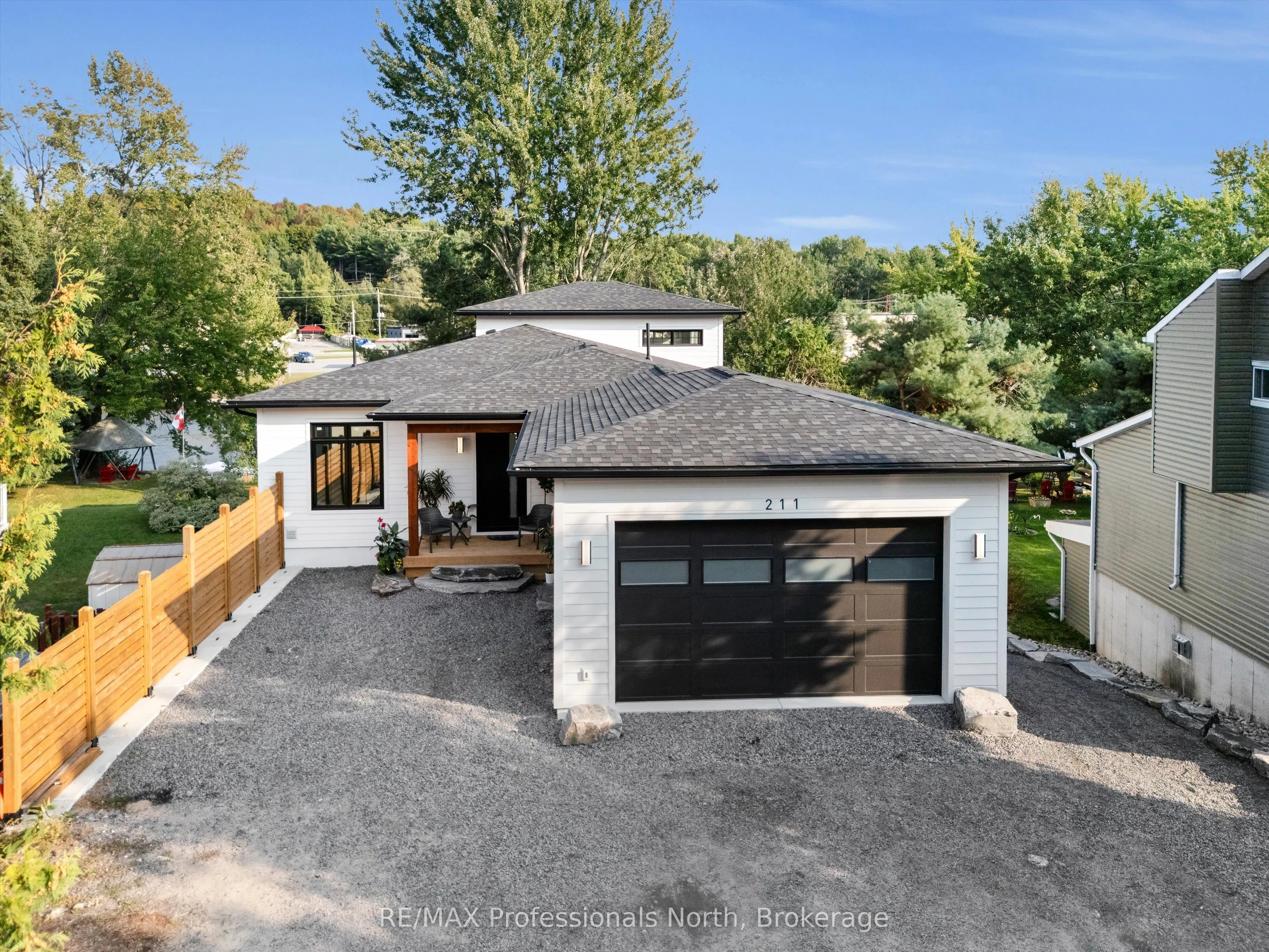 211 Holditch Street