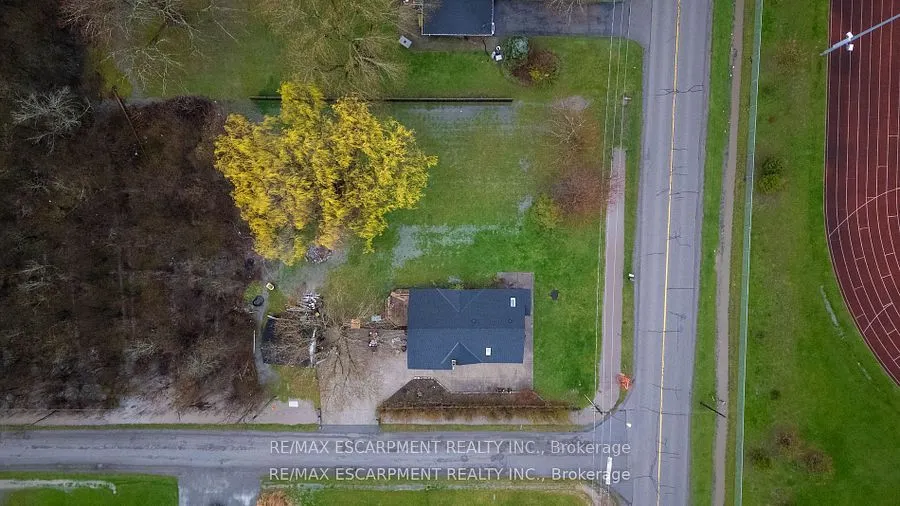 1093 Sunset Drive