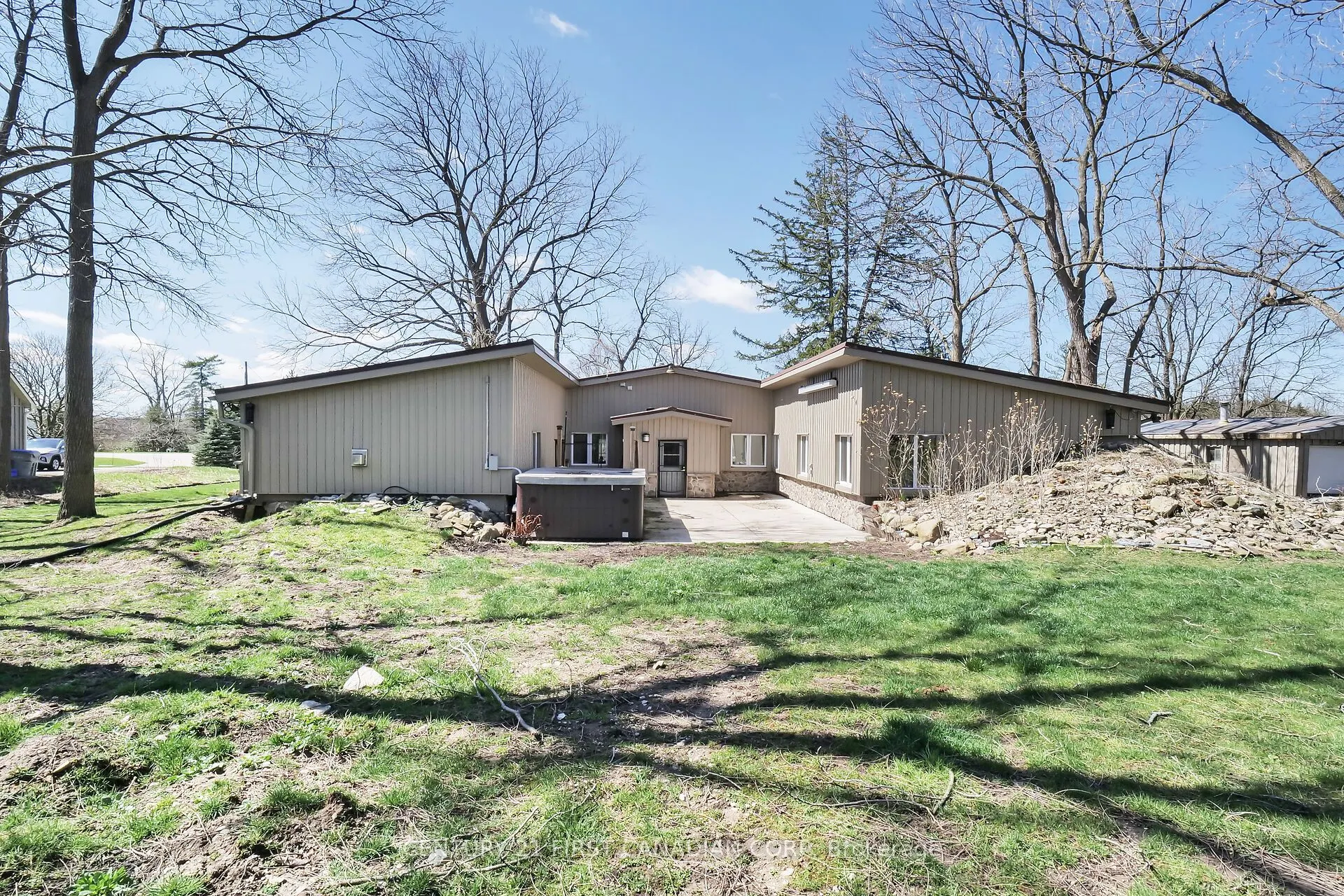 23992 Denfield Road