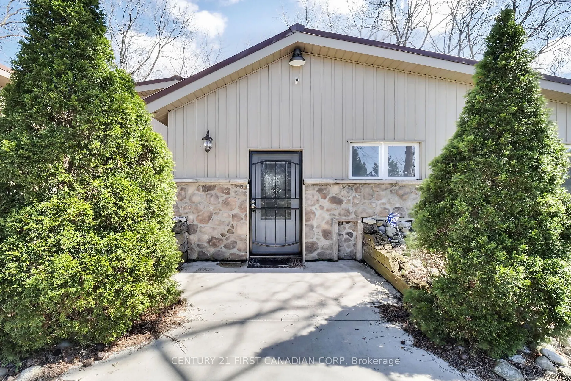 23992 Denfield Road