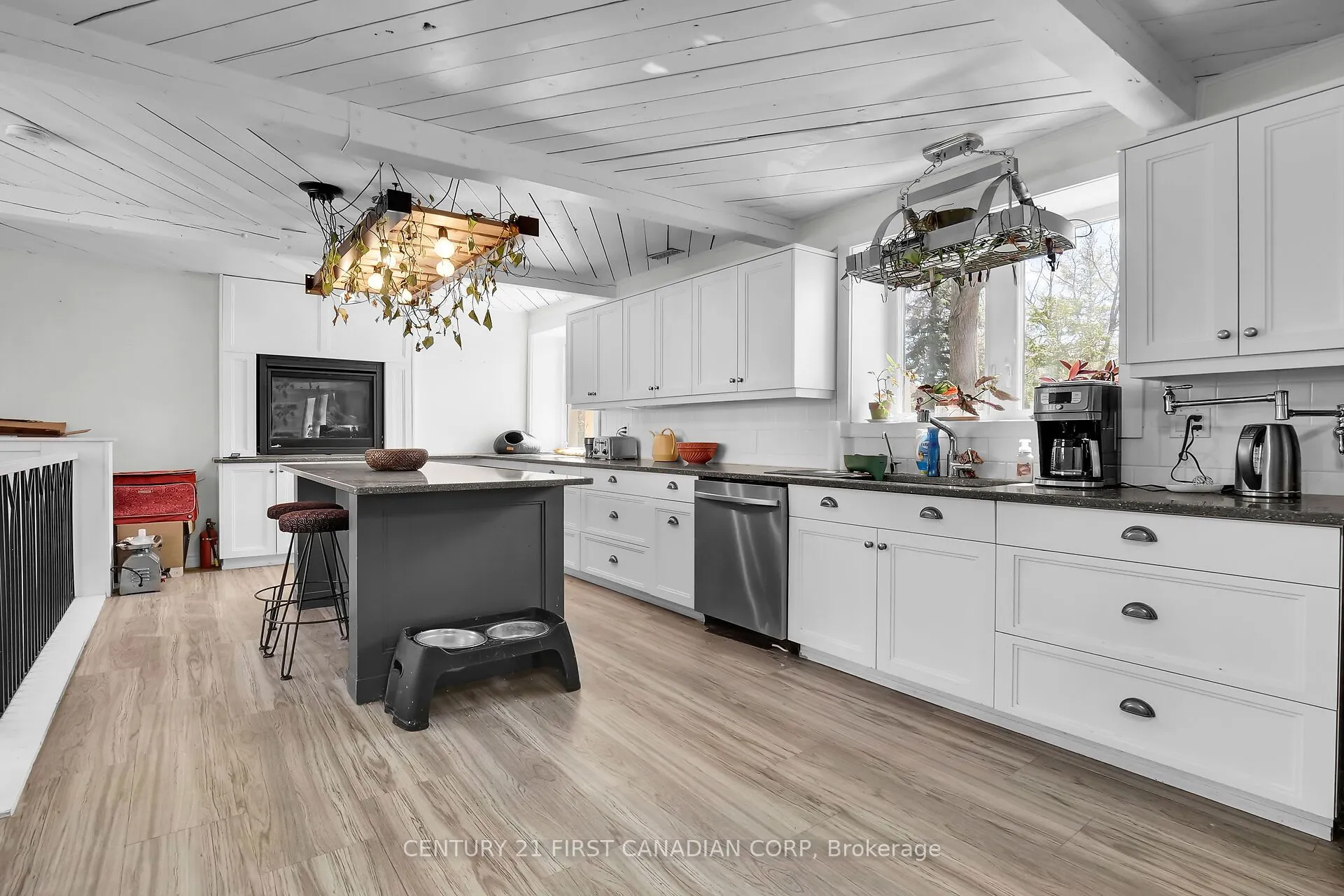 23992 Denfield Road