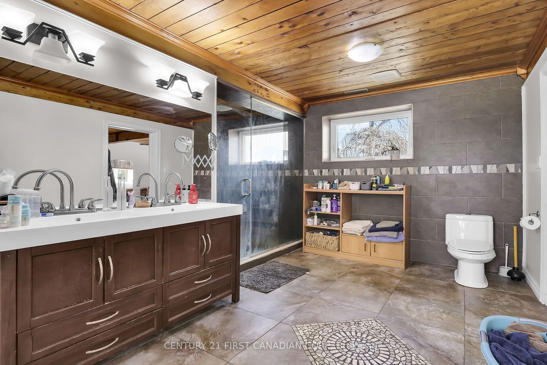 23992 Denfield Road