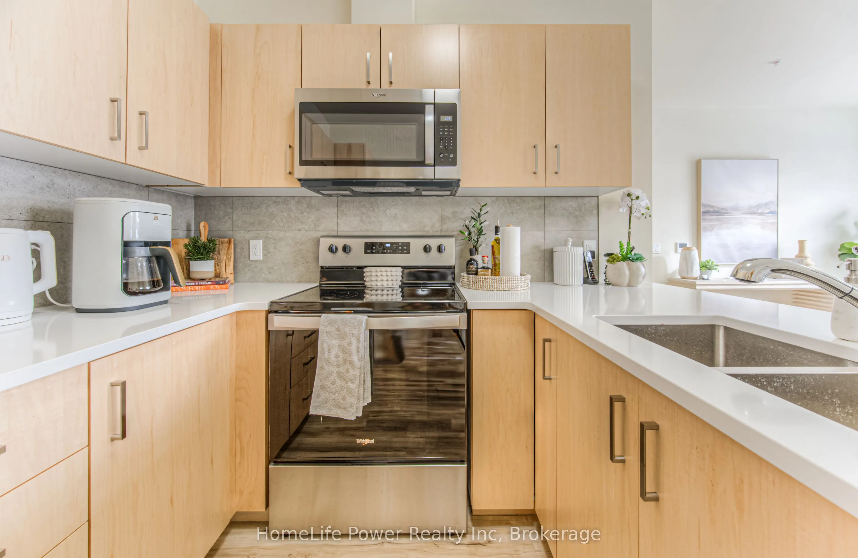 301 Westmount Road, #103