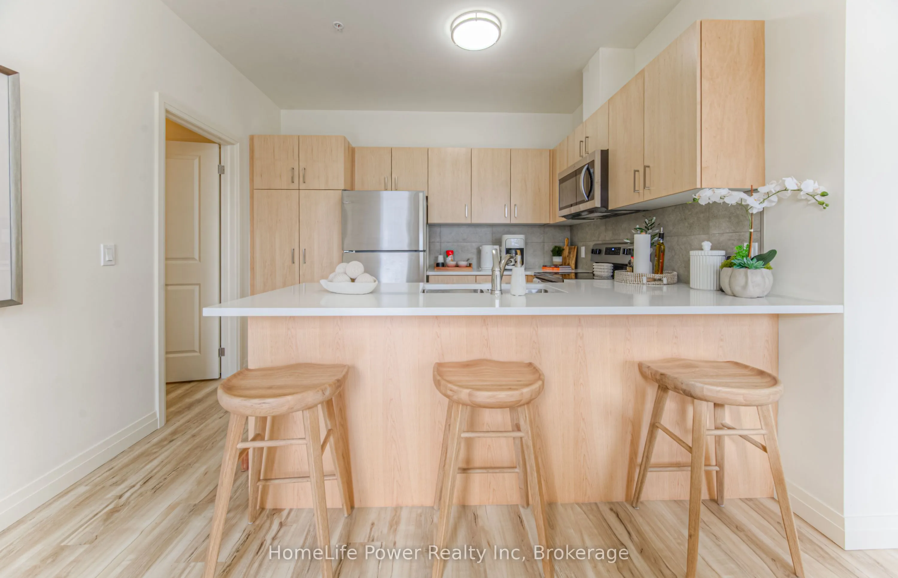 301 Westmount Road, #103