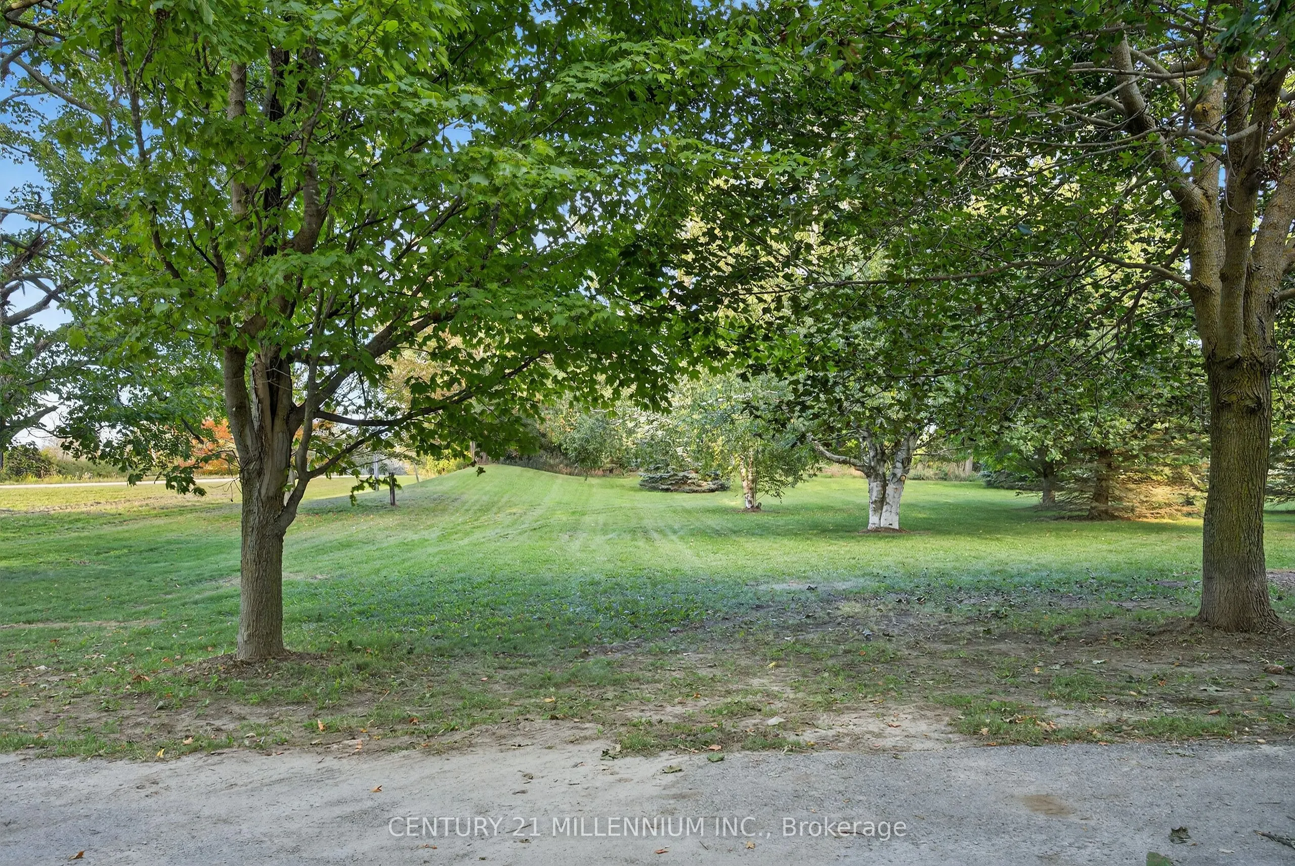 487502 30 Sideroad