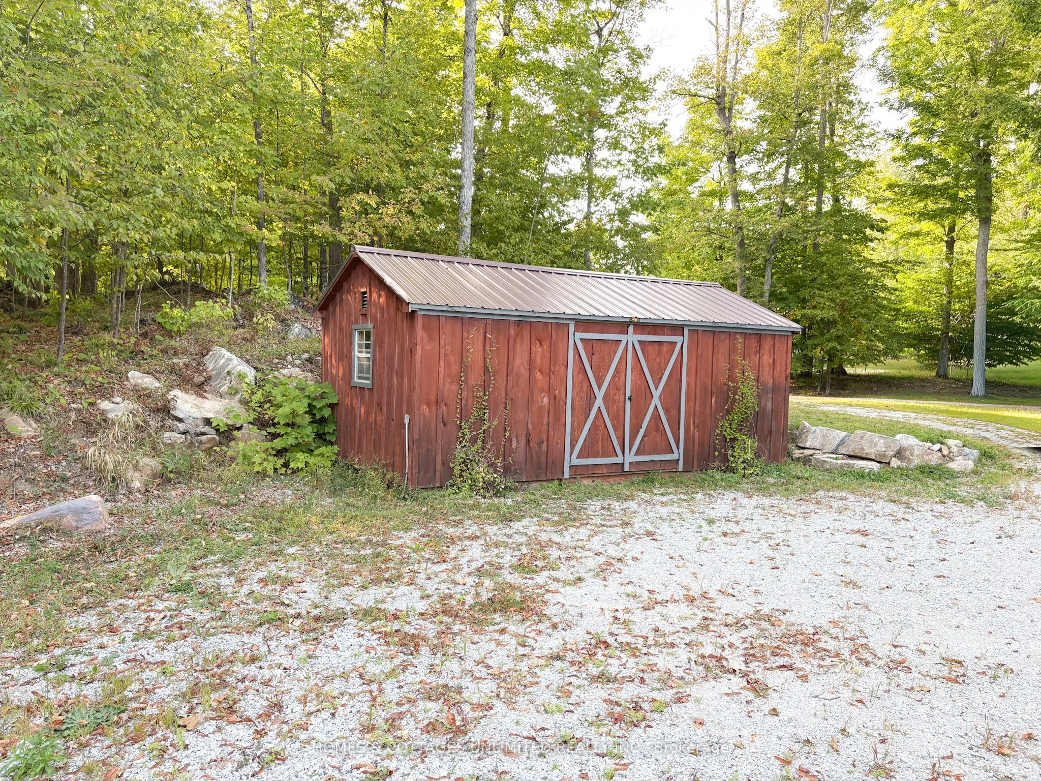 1037A PALMERSTON Crescent