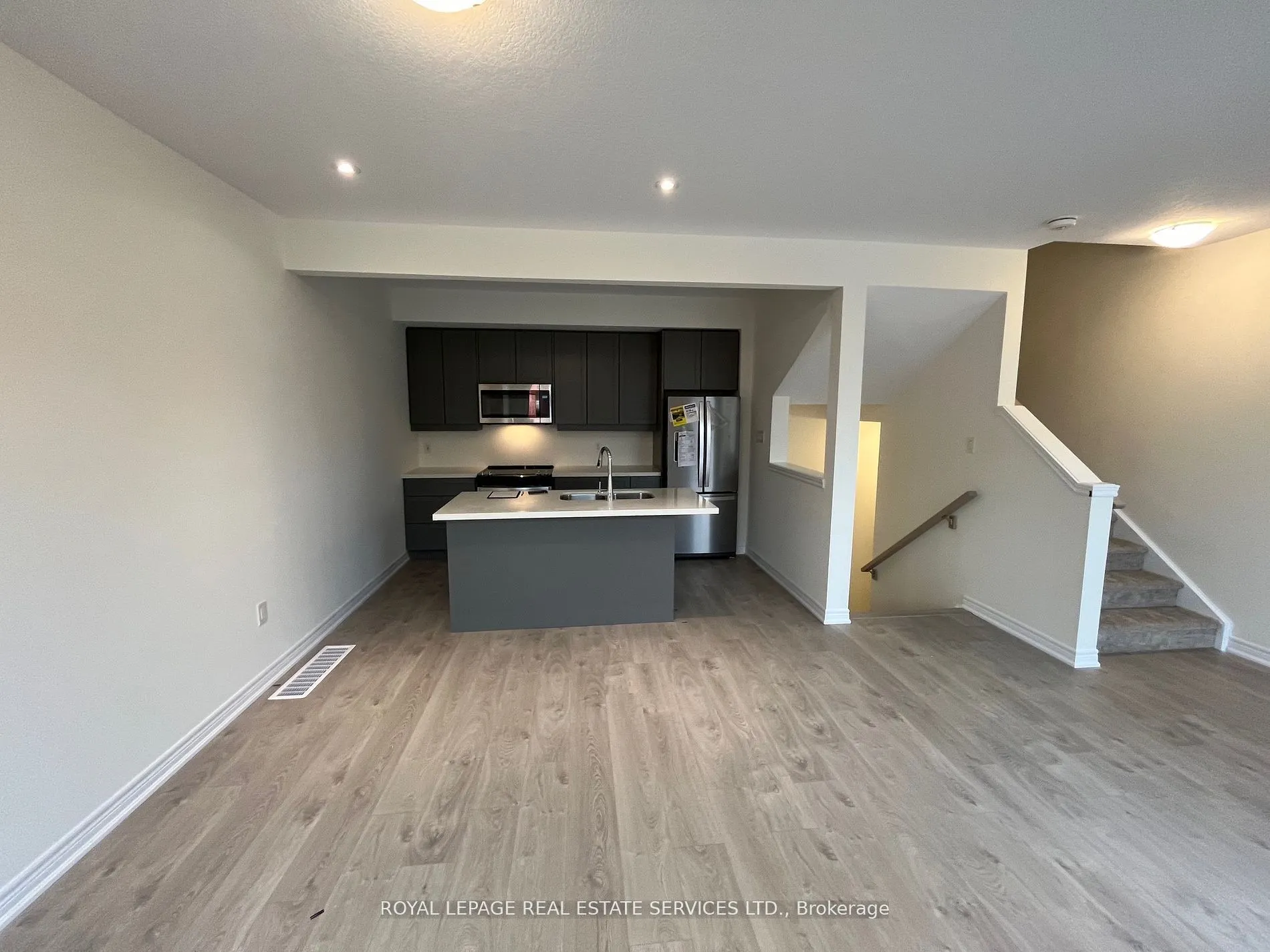 10 Birmingham Drive, #80
