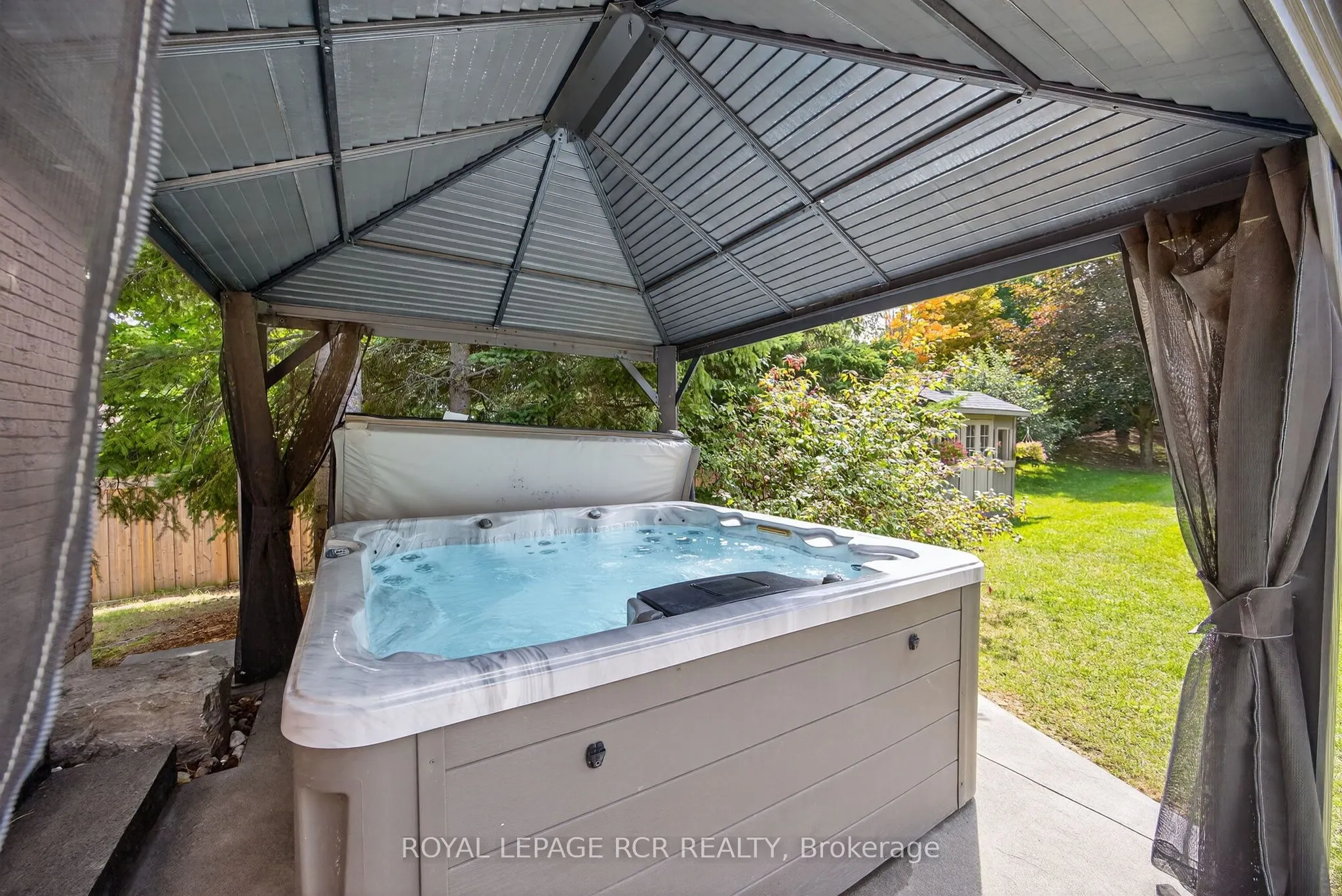 35 Hawthorne Road