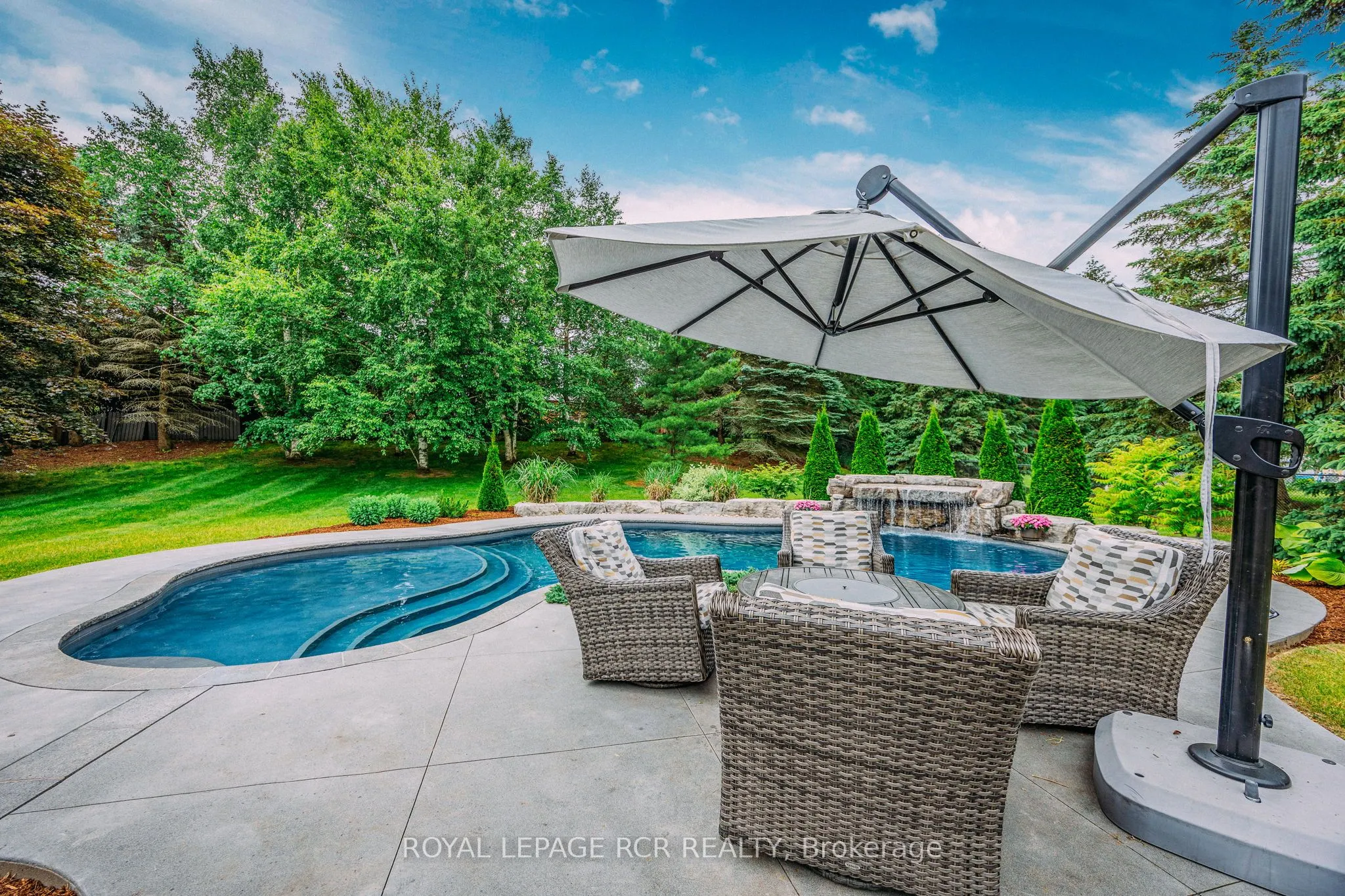 35 Hawthorne Road