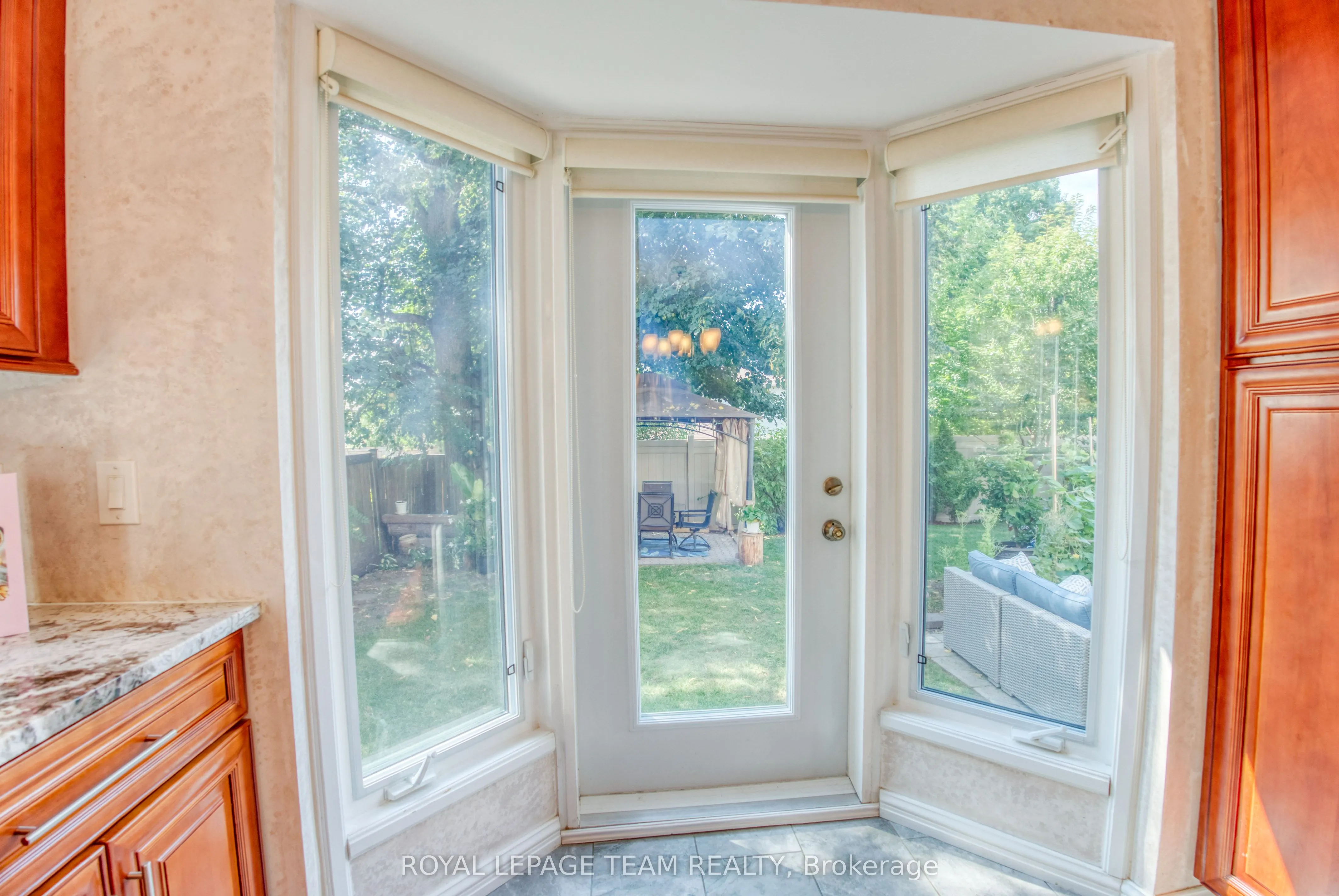 8 Huntsman Crescent