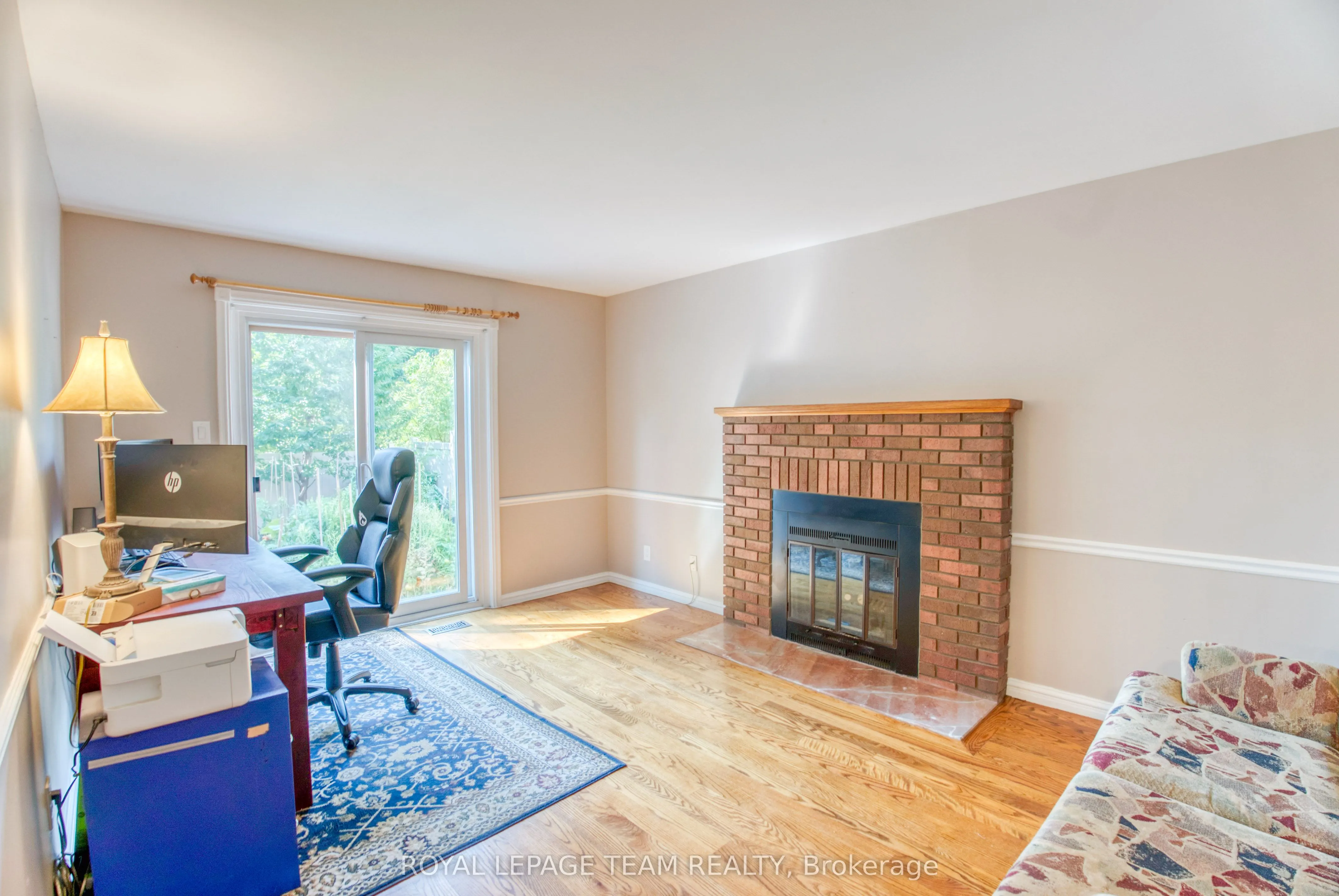 8 Huntsman Crescent