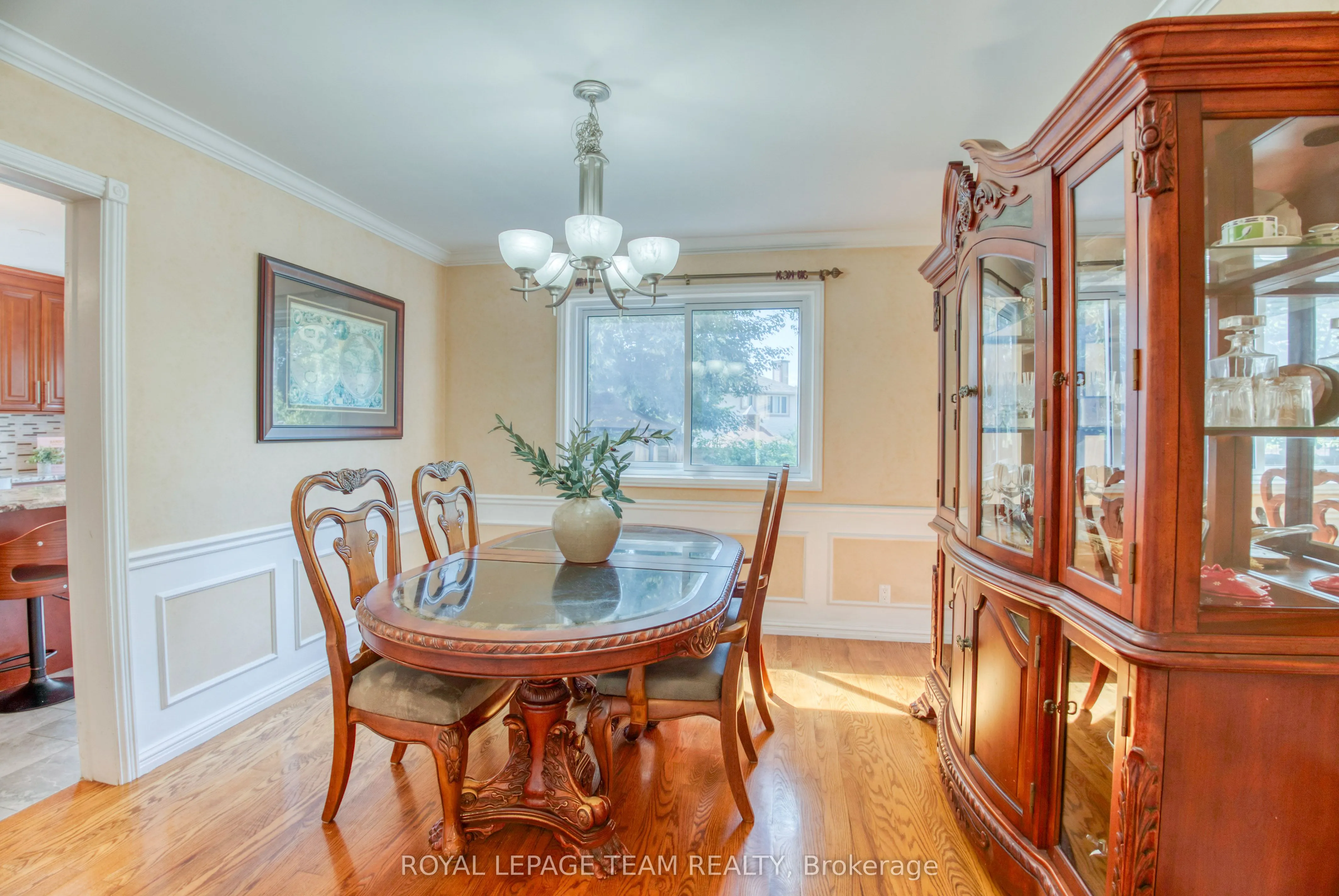 8 Huntsman Crescent