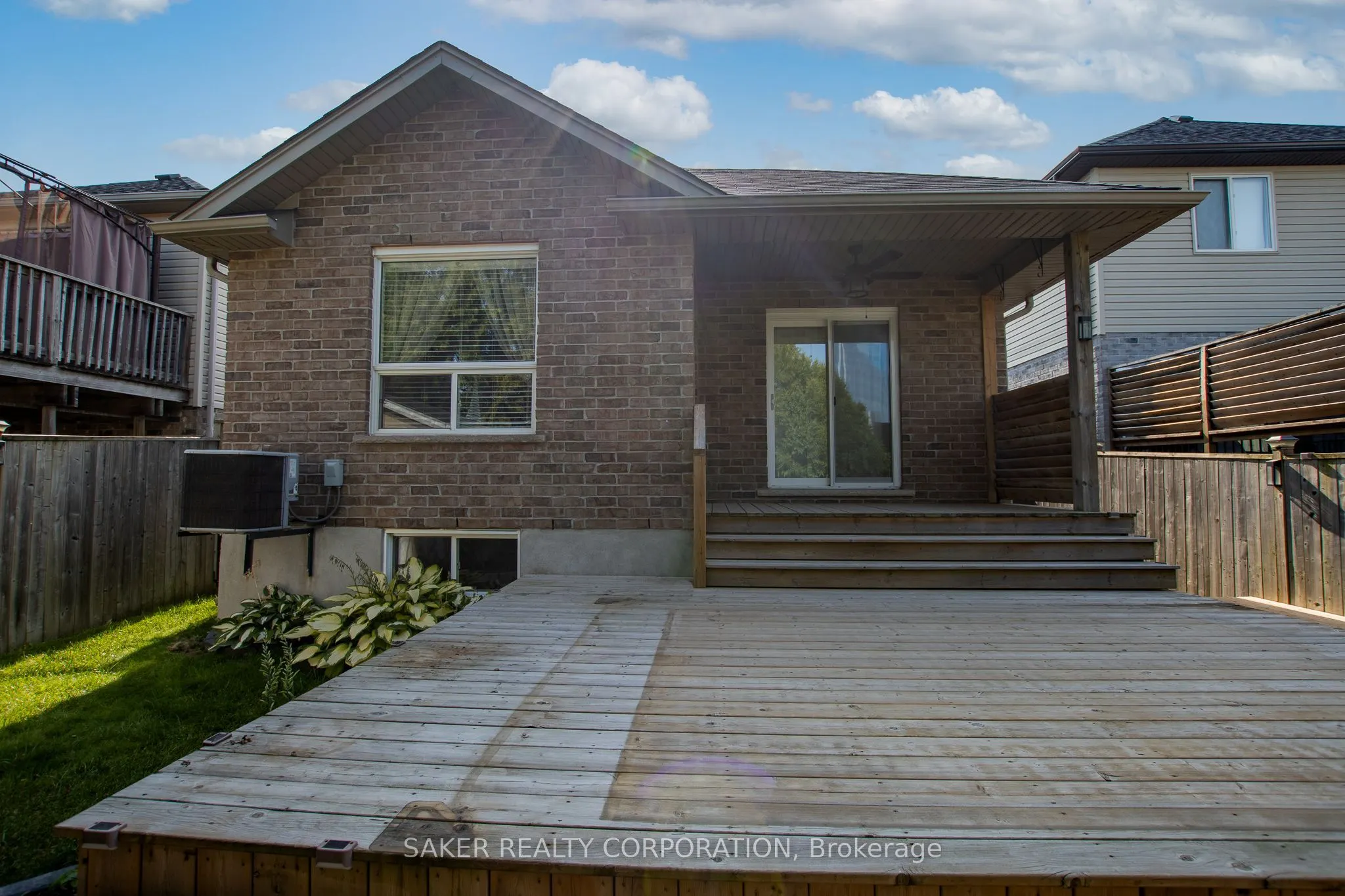 3385 EMILYCARR Lane