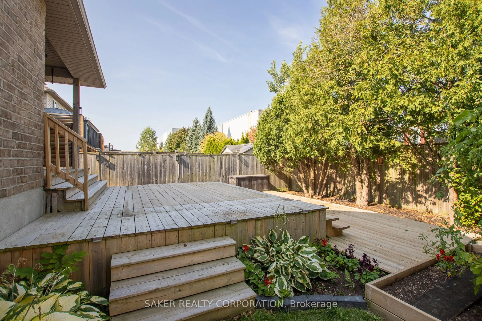 3385 EMILYCARR Lane
