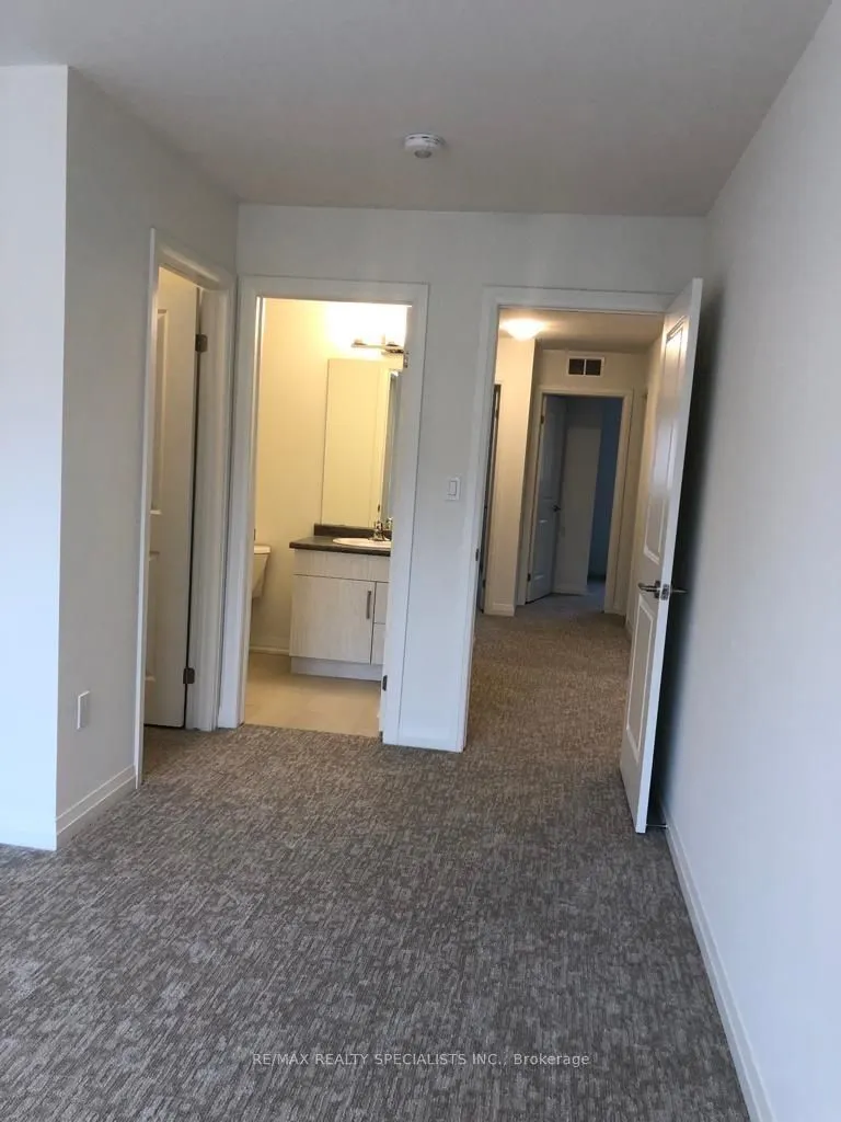 4552 Portage Road, #60