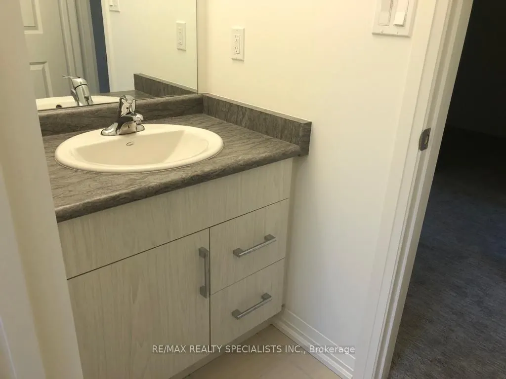 4552 Portage Road, #60