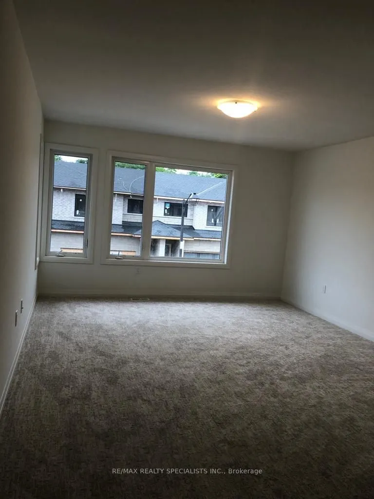 4552 Portage Road, #60