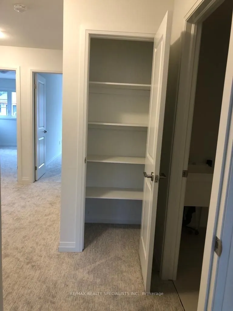 4552 Portage Road, #60