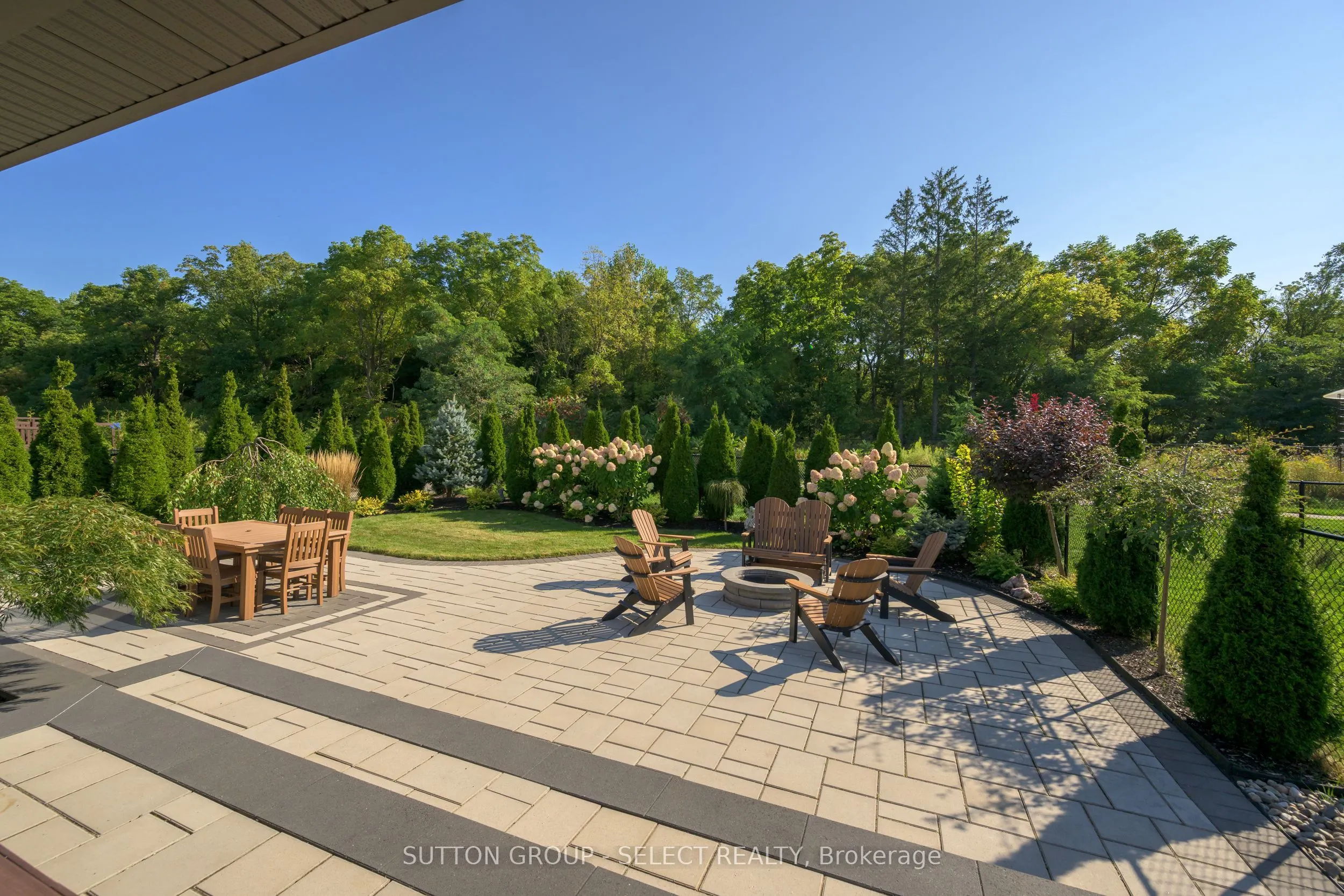 2222 Ironwood Road