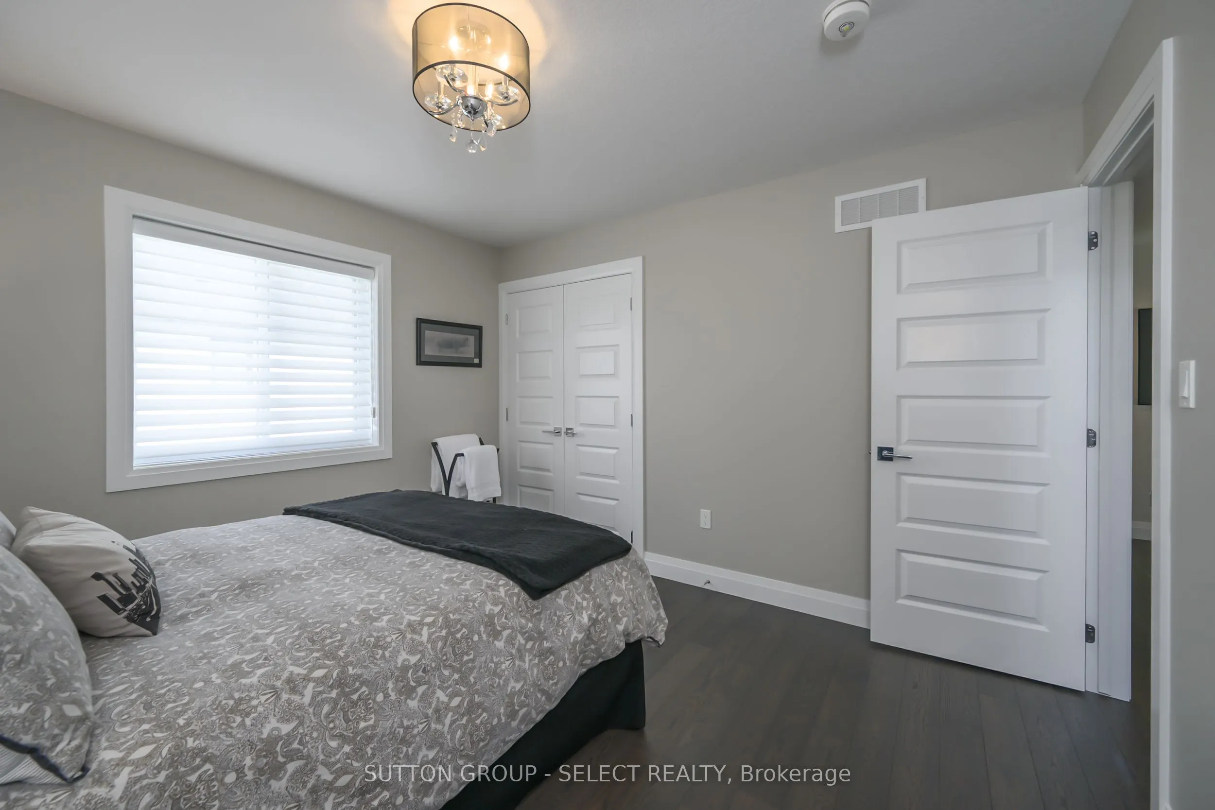 2222 Ironwood Road