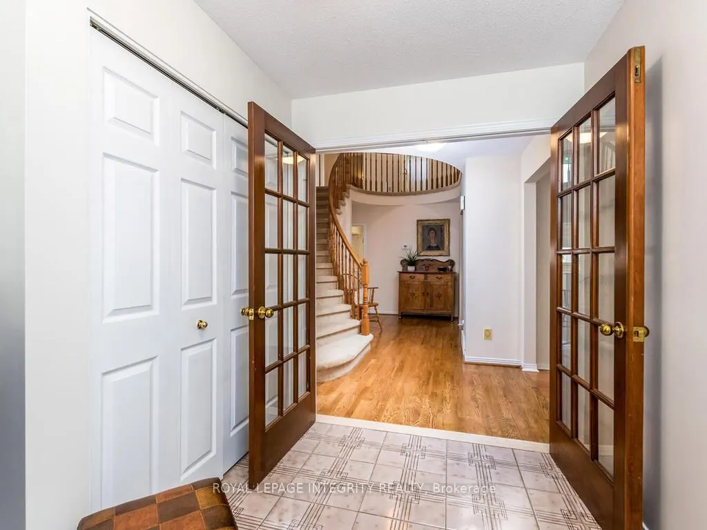 17 Arbuckle Crescent