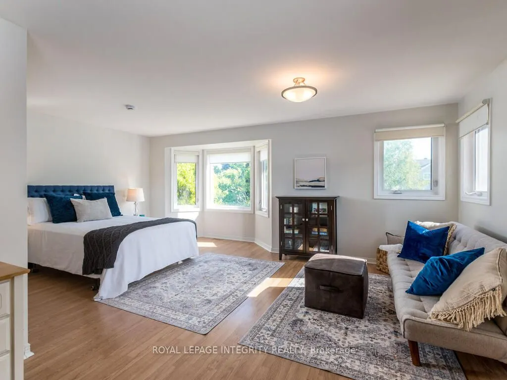 17 Arbuckle Crescent
