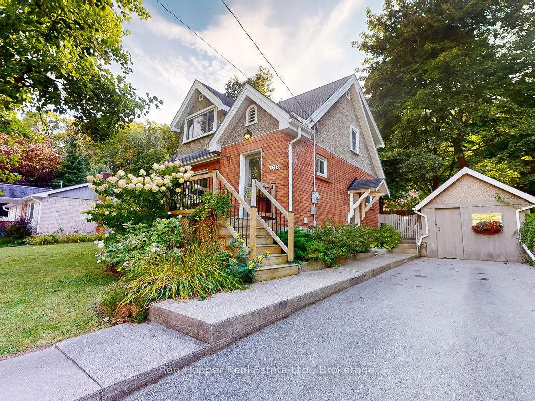 768 3rd Ave. Avenue W